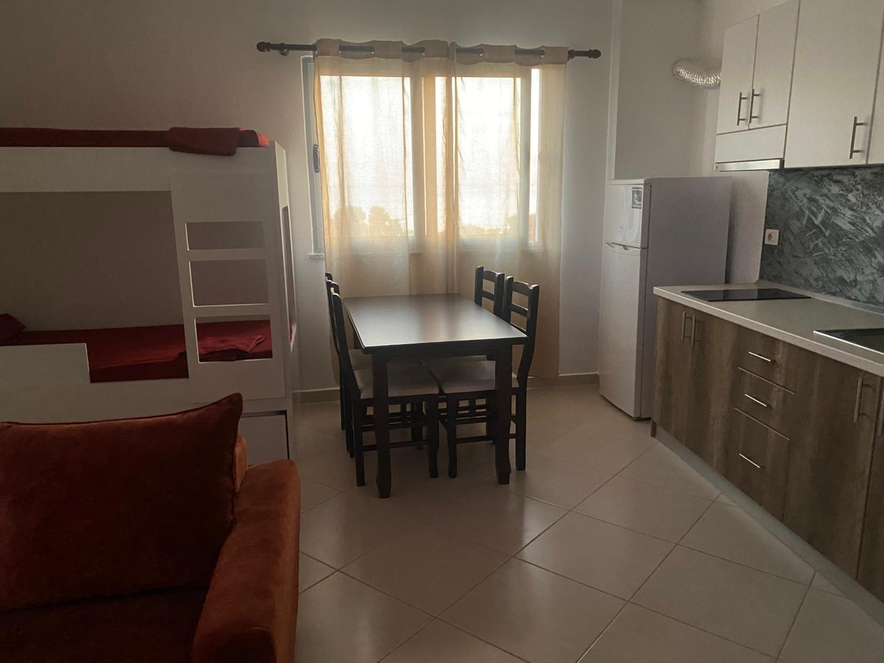 Apartamente Antoni Shengjin