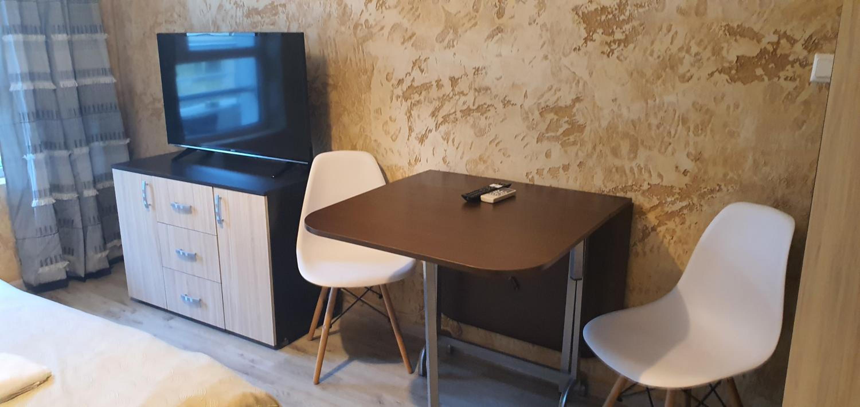 Colonel apartment 954 view 4