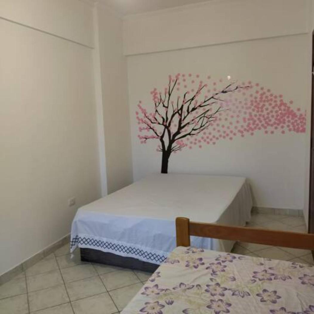Ótimo Apartamento Frente ao Mar em Mongaguá