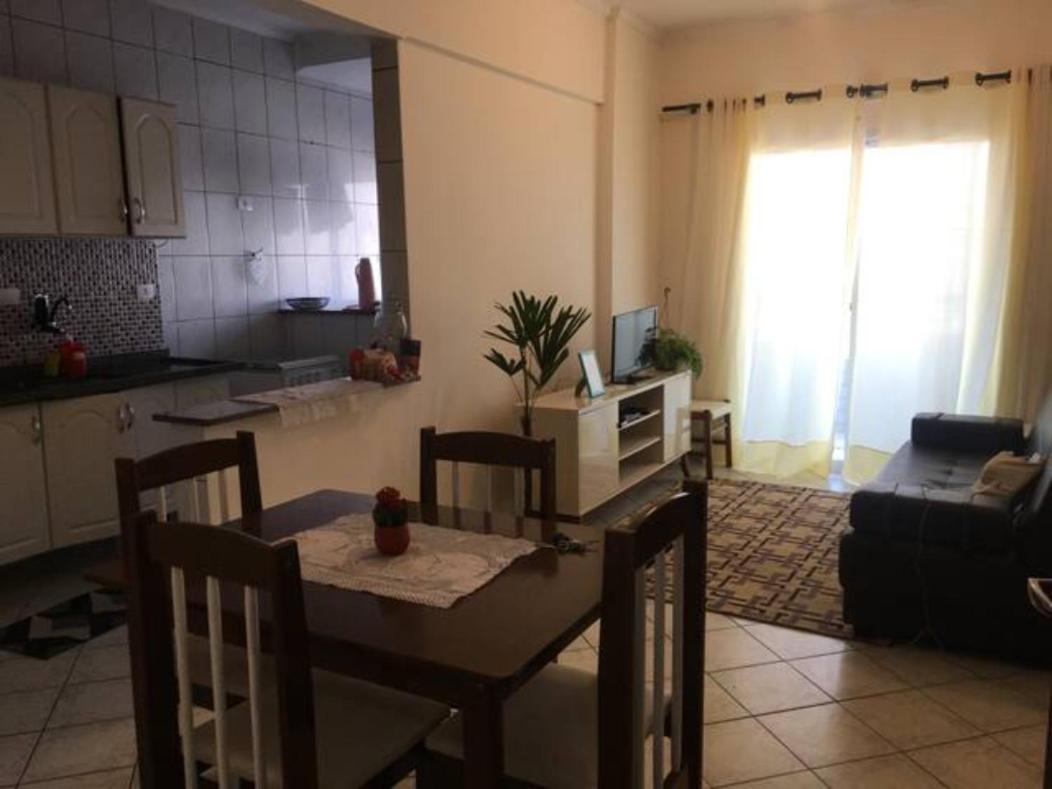 Ótimo Apartamento Frente ao Mar em Mongaguá
