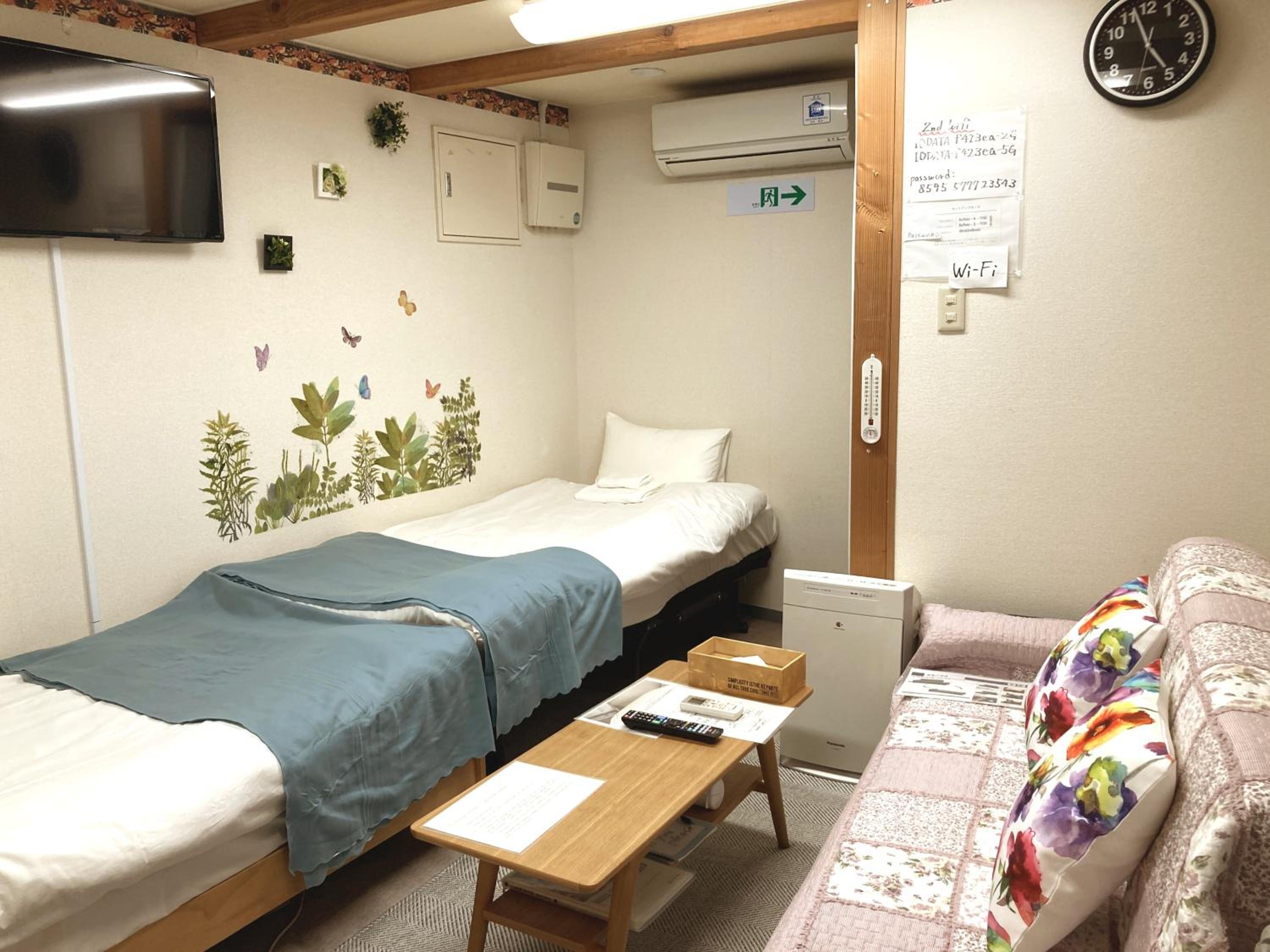 The Familiar Inn ー 2 min walk to subway, 5 min to Namba Station