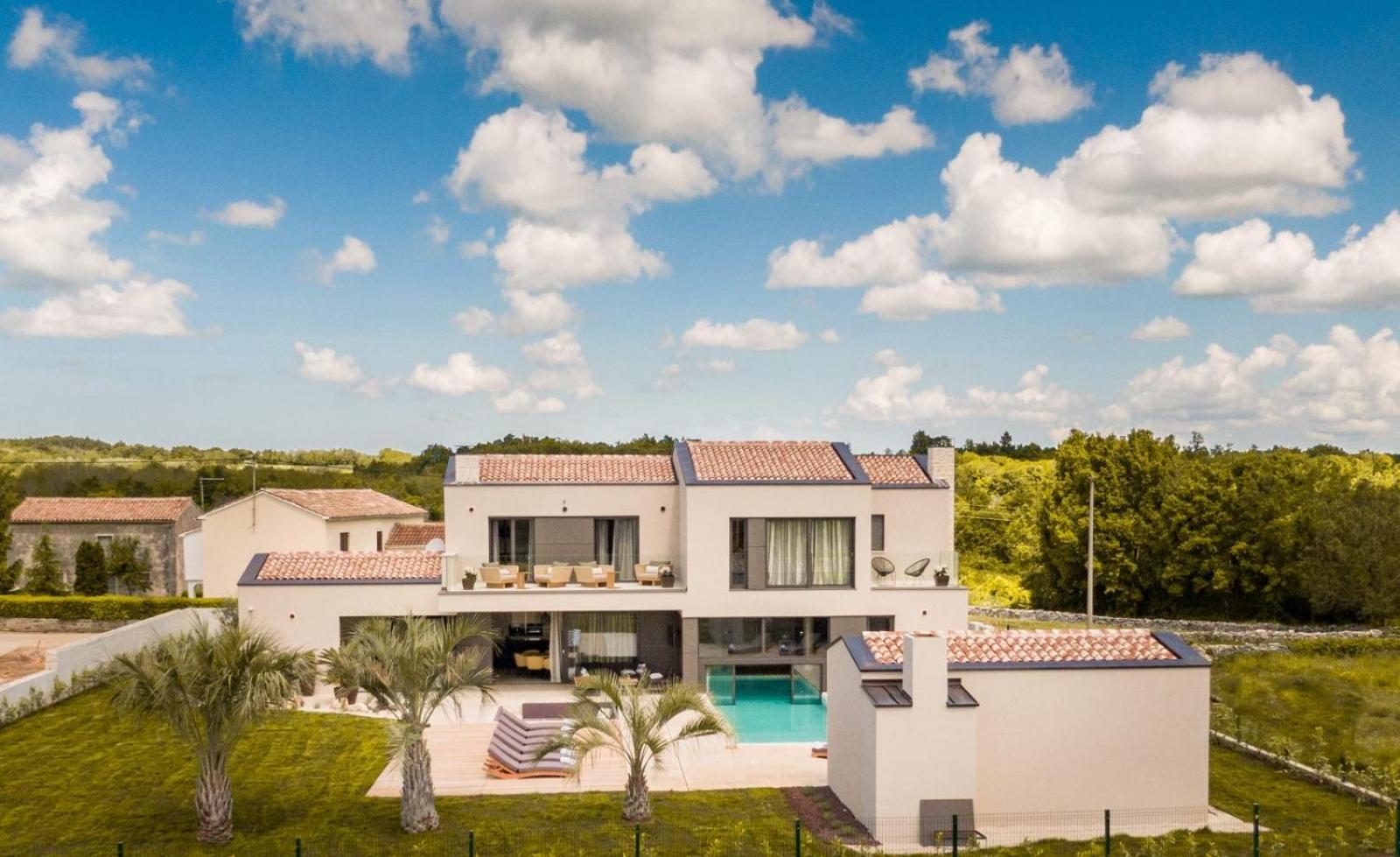 Villa Alessandro