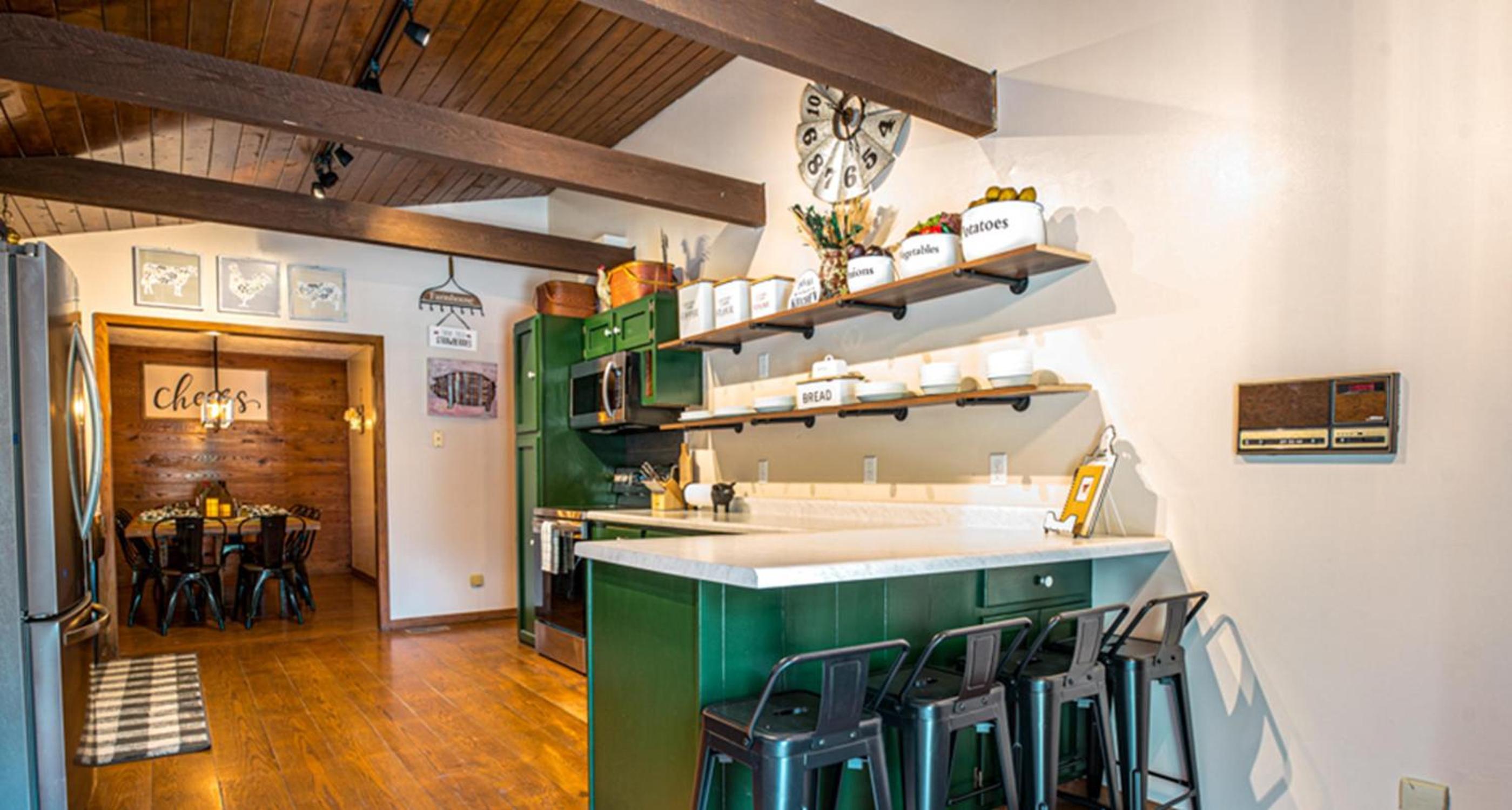 Bloomington Vacations - The Farm - Property Image 4