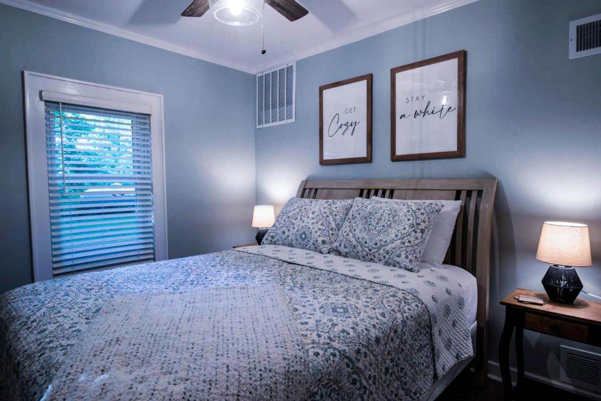 Bloomington Vacations - Brown County Cottage - Property Image 5