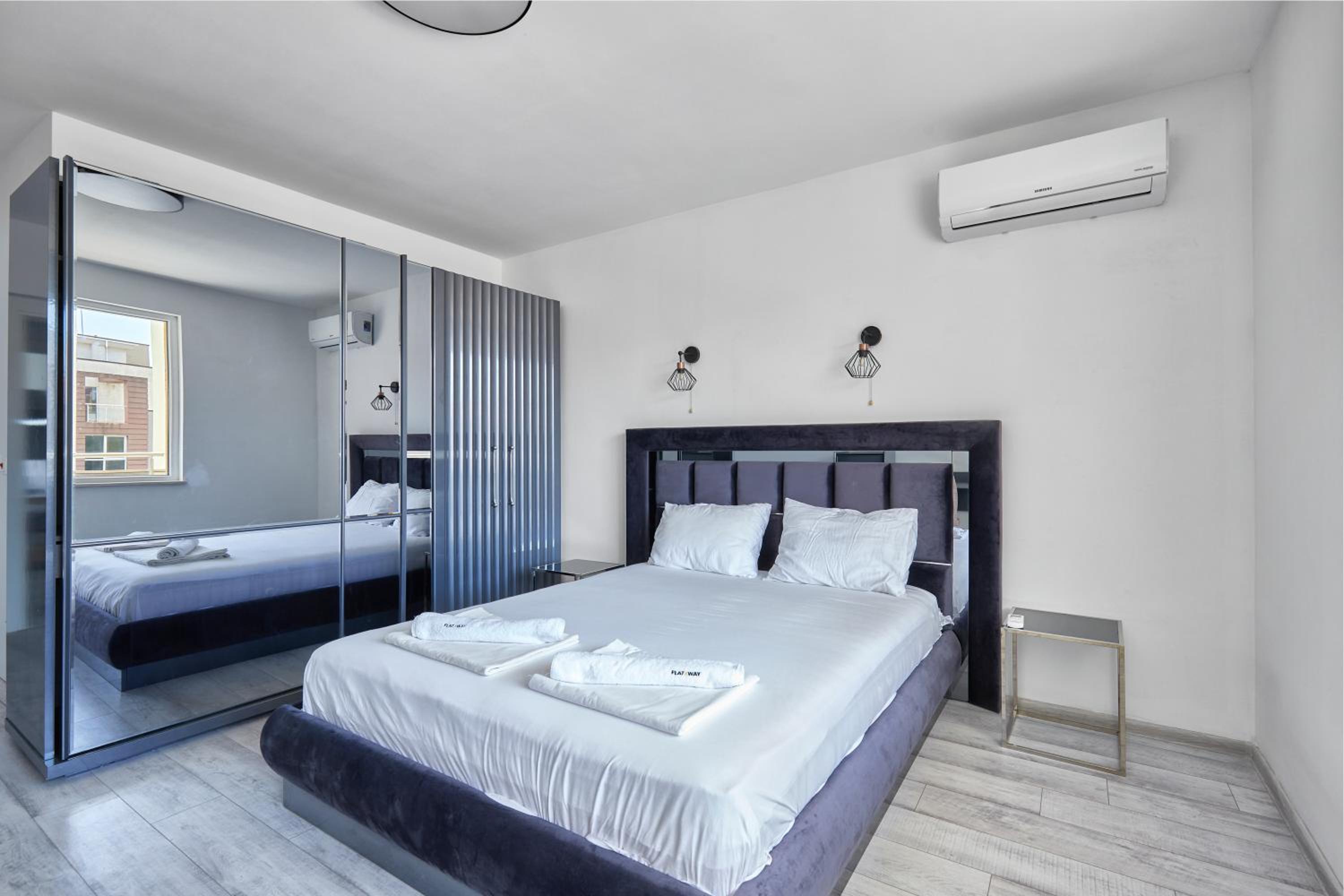 Sunny Seaside Retreat 2BD Apartment in Nesebar by Flat Mаnаger