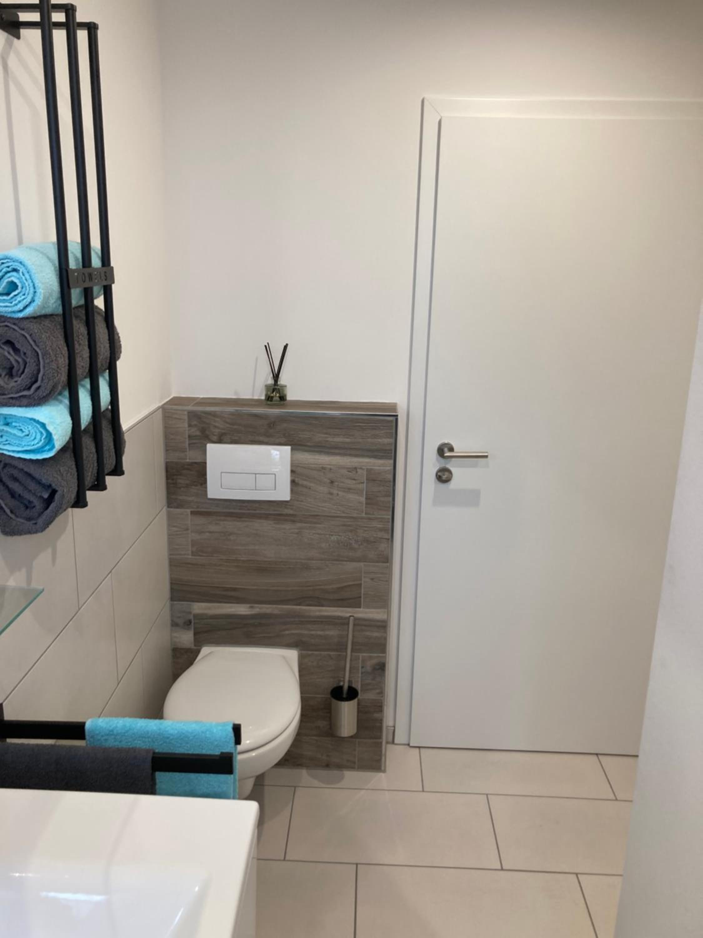 Neu errichtete schöne Wohnung Haus 29a 1. Obergeschoss