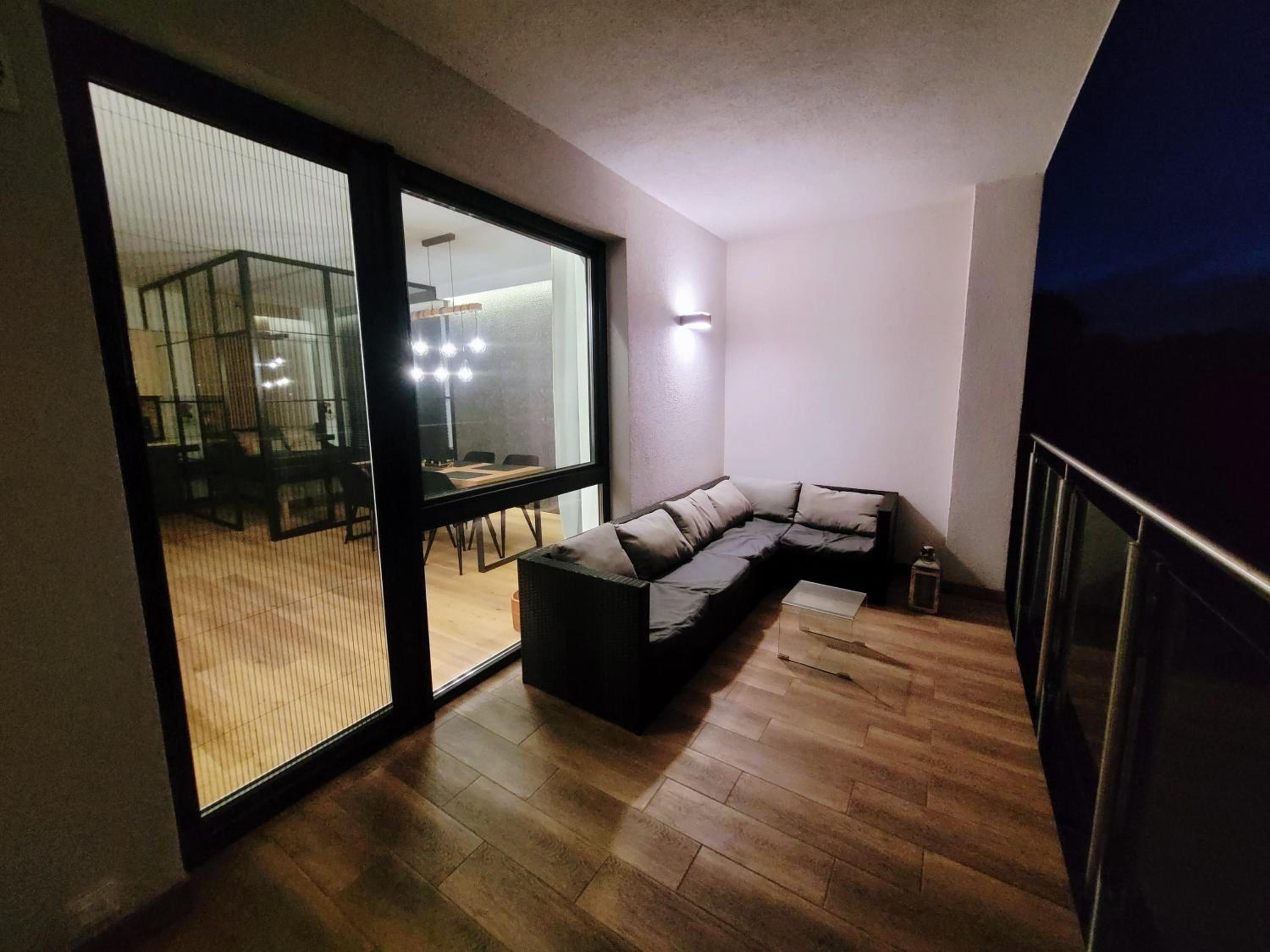 Ukiel Park 21 by RENT4YOU