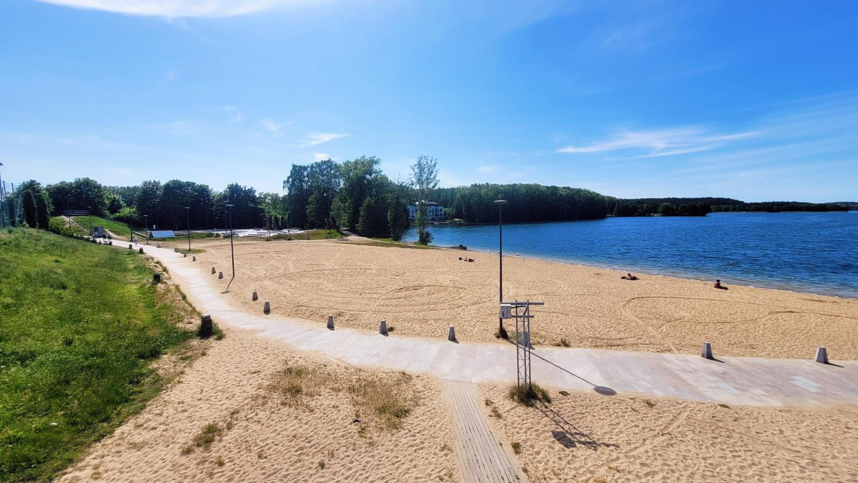 Ukiel Park 21 by RENT4YOU