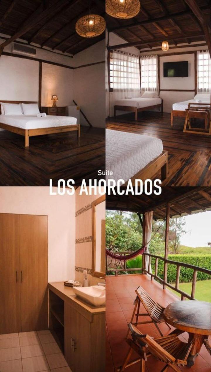 Ayampe Guest House