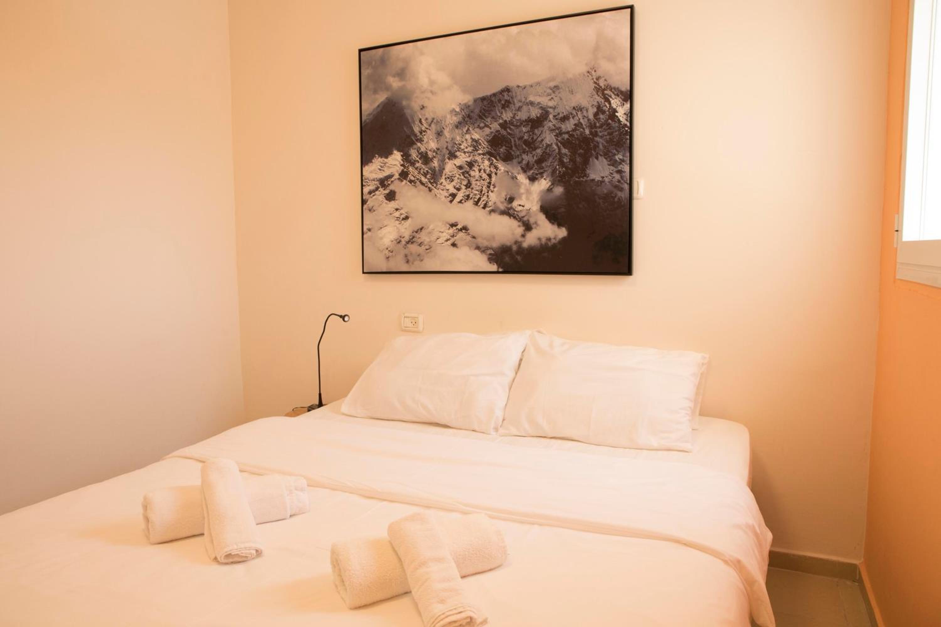 Two Bedrooms with Balcony Port & Beach TLV view 5