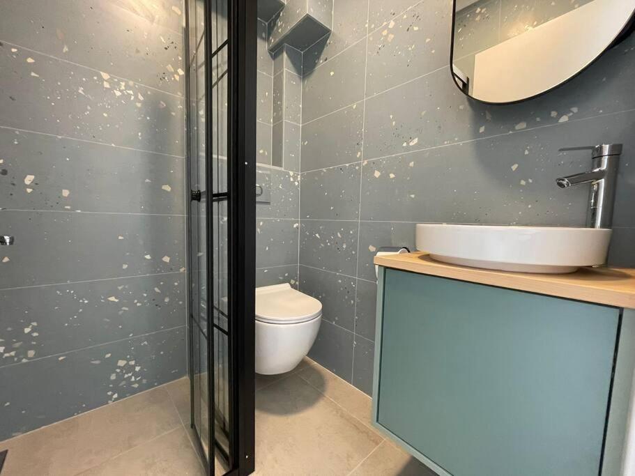 CLK Suites Hotel