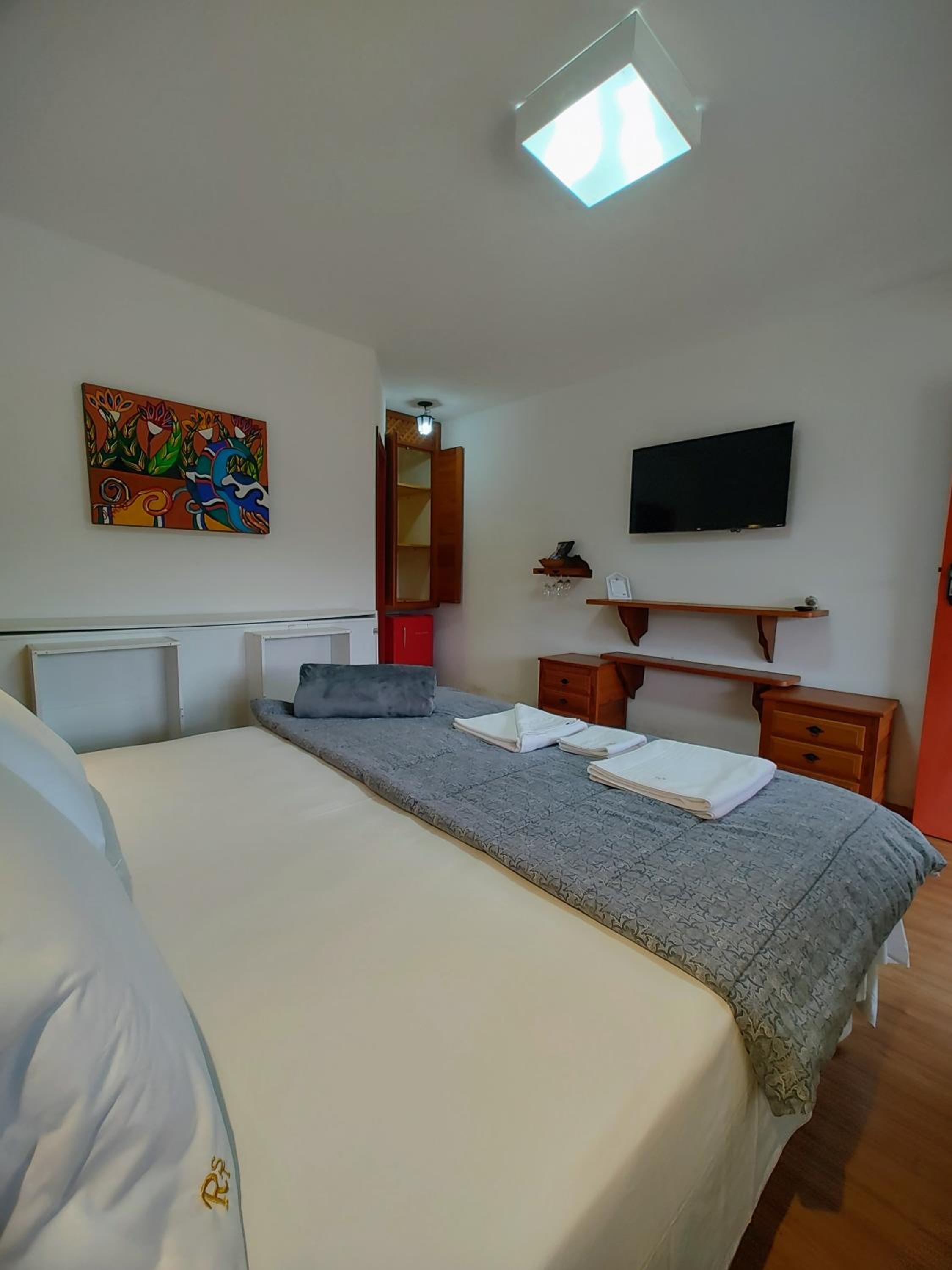 Photo 33