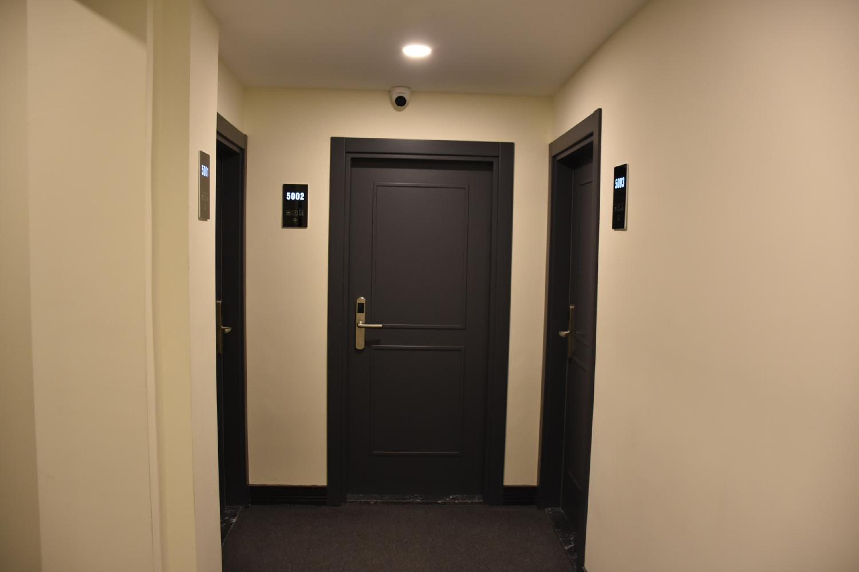 Shishly Palace Otel - Image 5