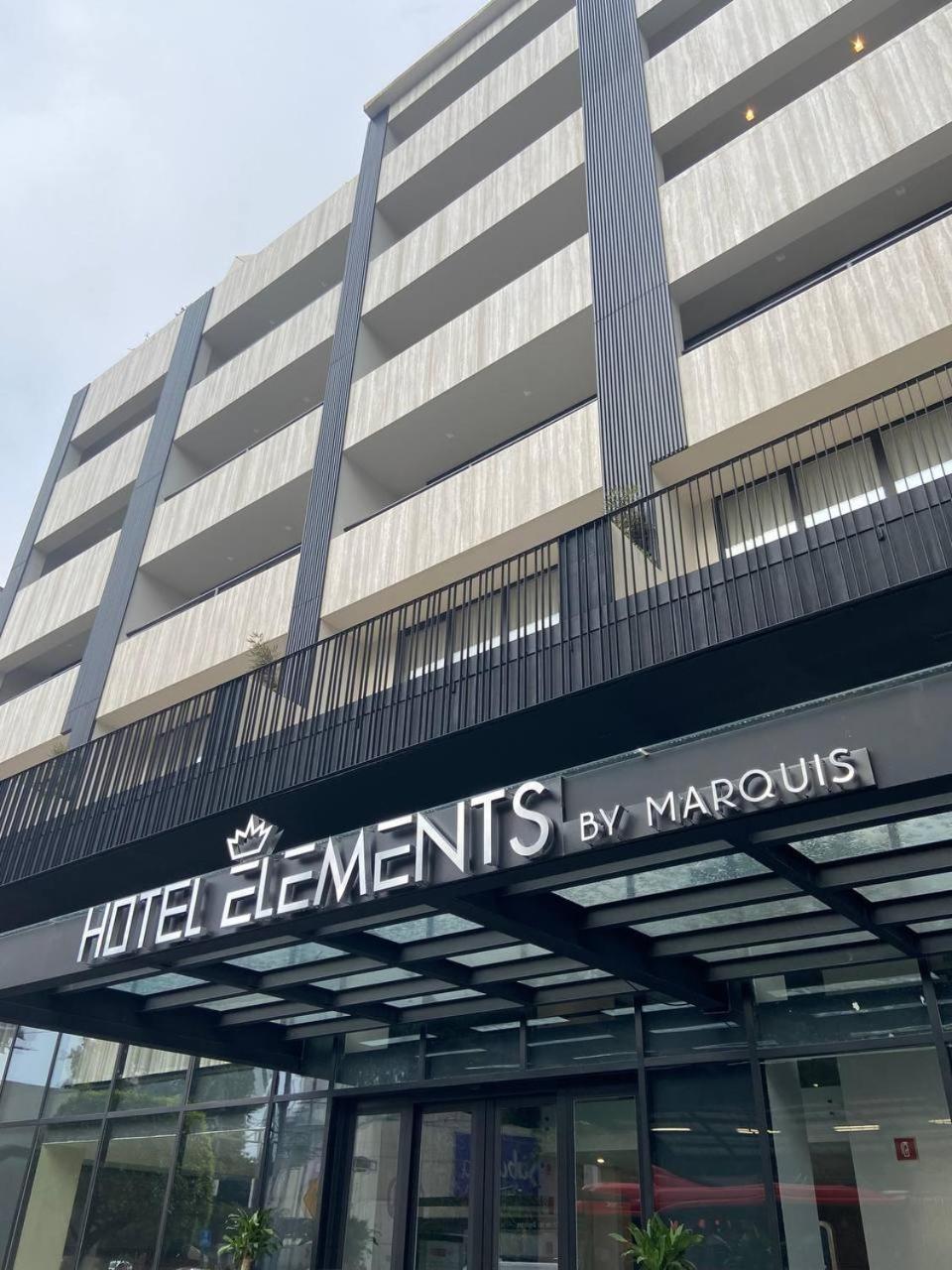 Hotel Elements by Marquis — Mexico City