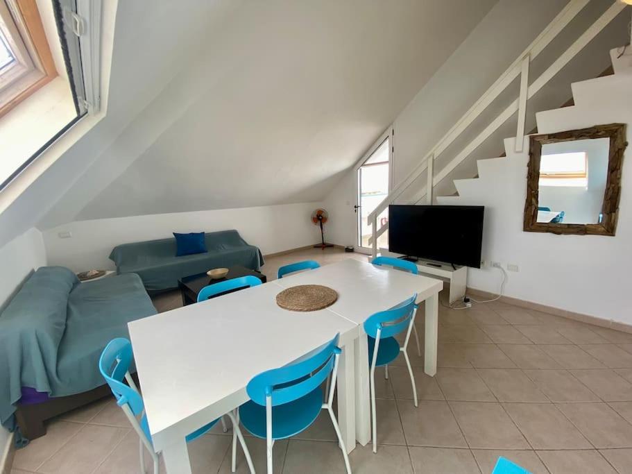 Leme Bedje Three bedroom - By Bobbywashere, photo 22