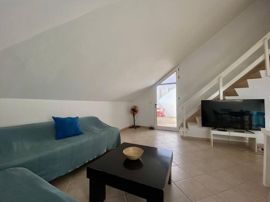 Leme Bedje Three bedroom - By Bobbywashere, photo 17