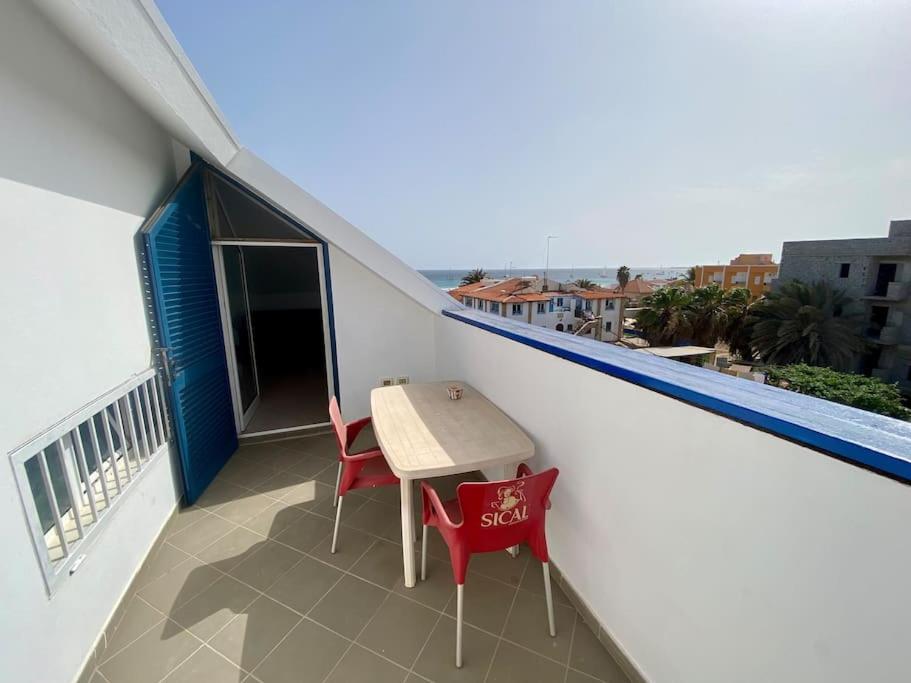 Leme Bedje Three bedroom - By Bobbywashere