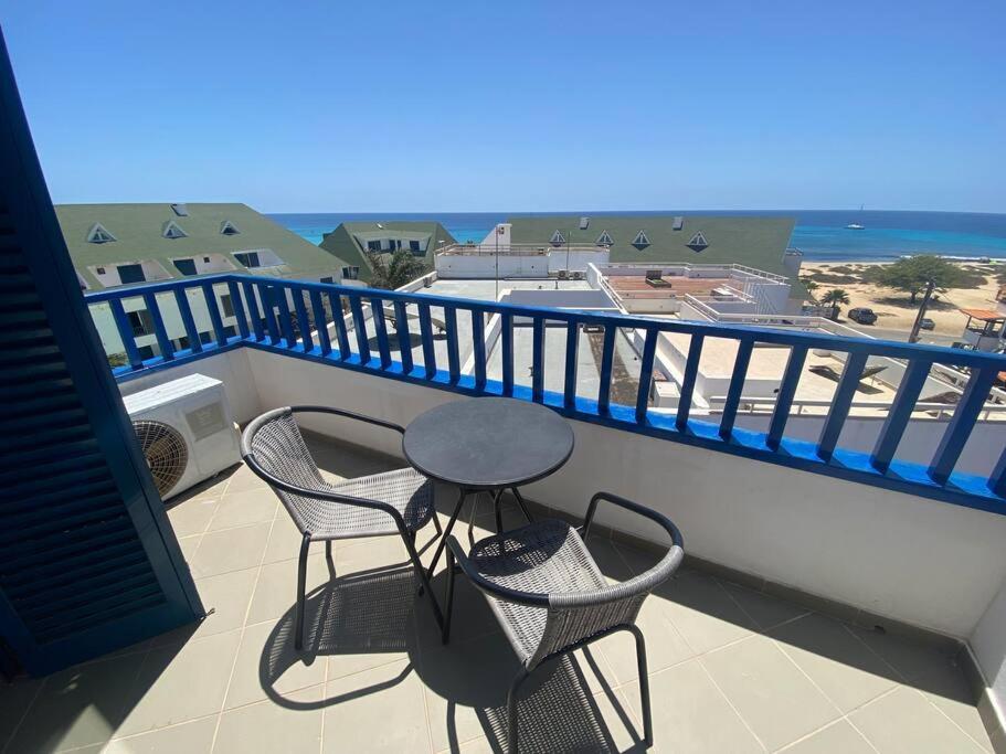 Leme Bedje Three bedroom - By Bobbywashere