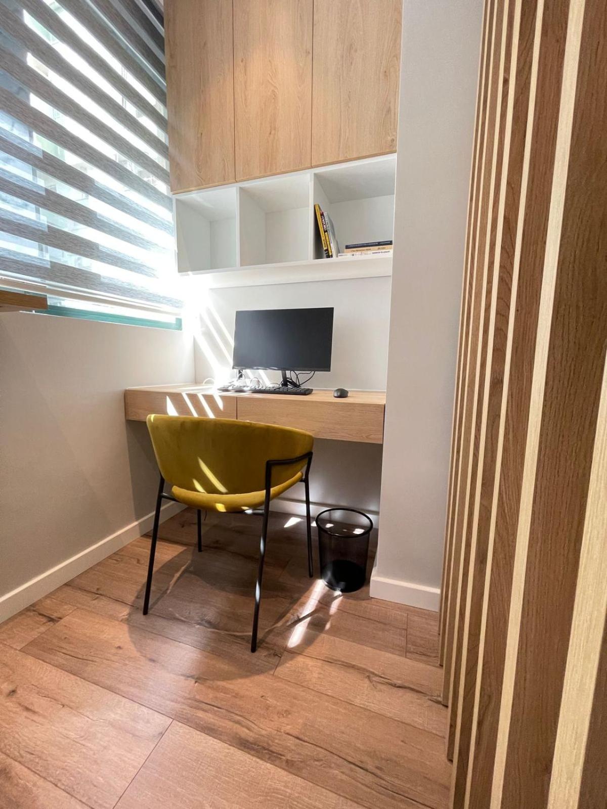 Cloud9 Apartments Bllok Area