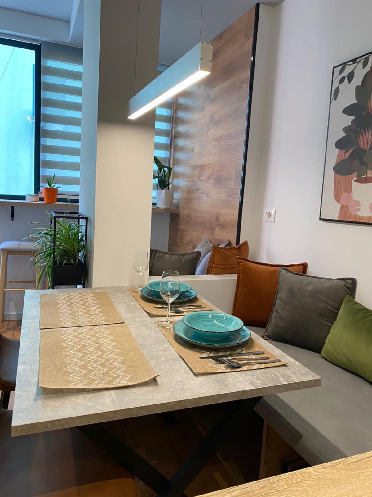 Cloud9 Apartments Bllok Area