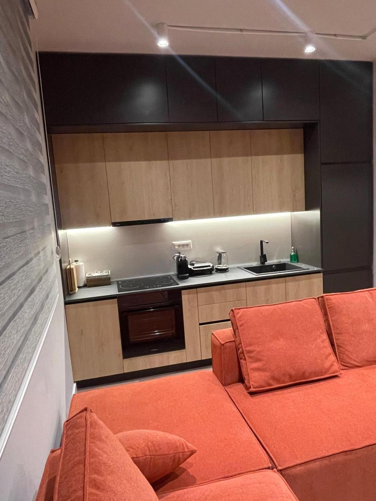 Cloud9 Apartments Bllok Area
