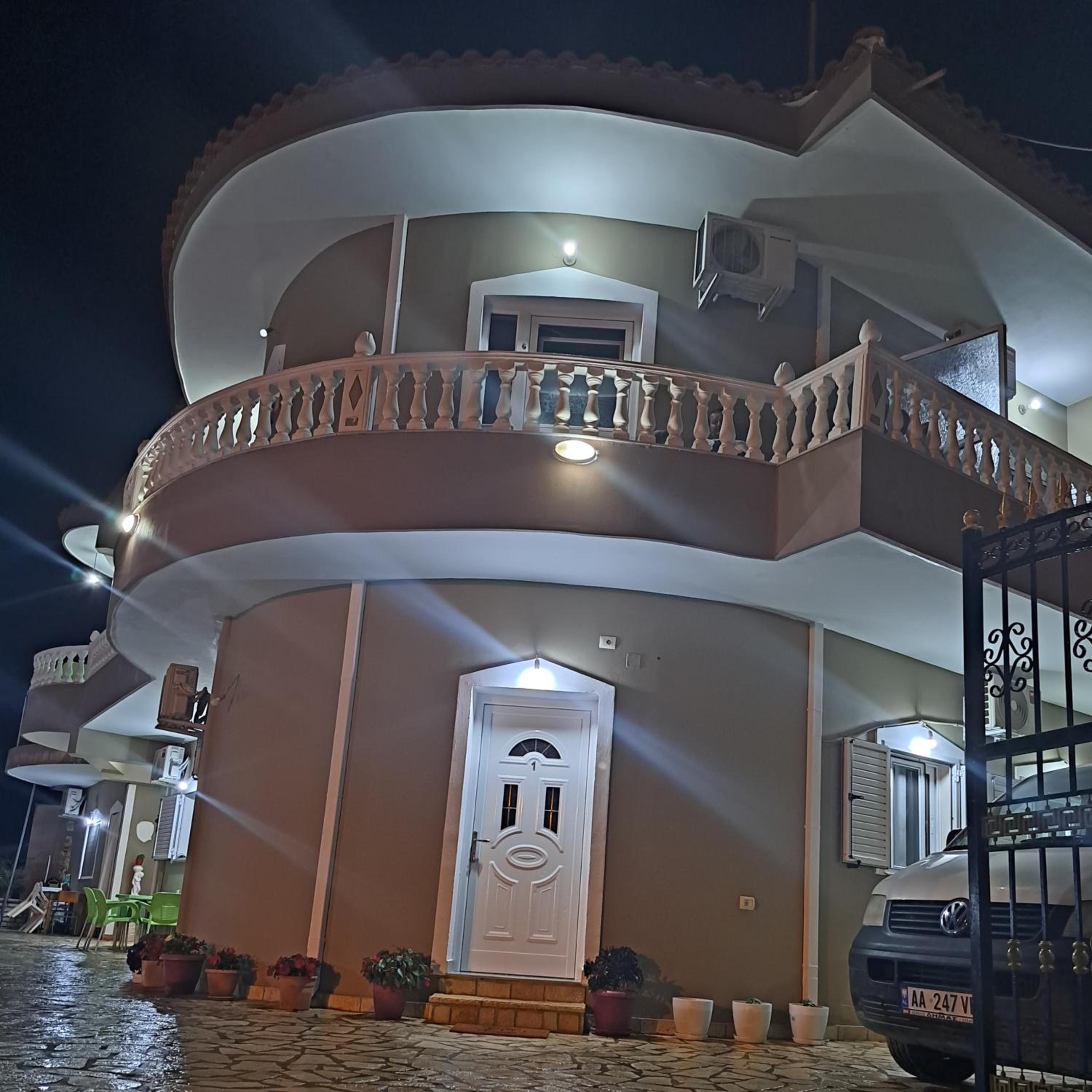 Vila Zeqo Muka 1