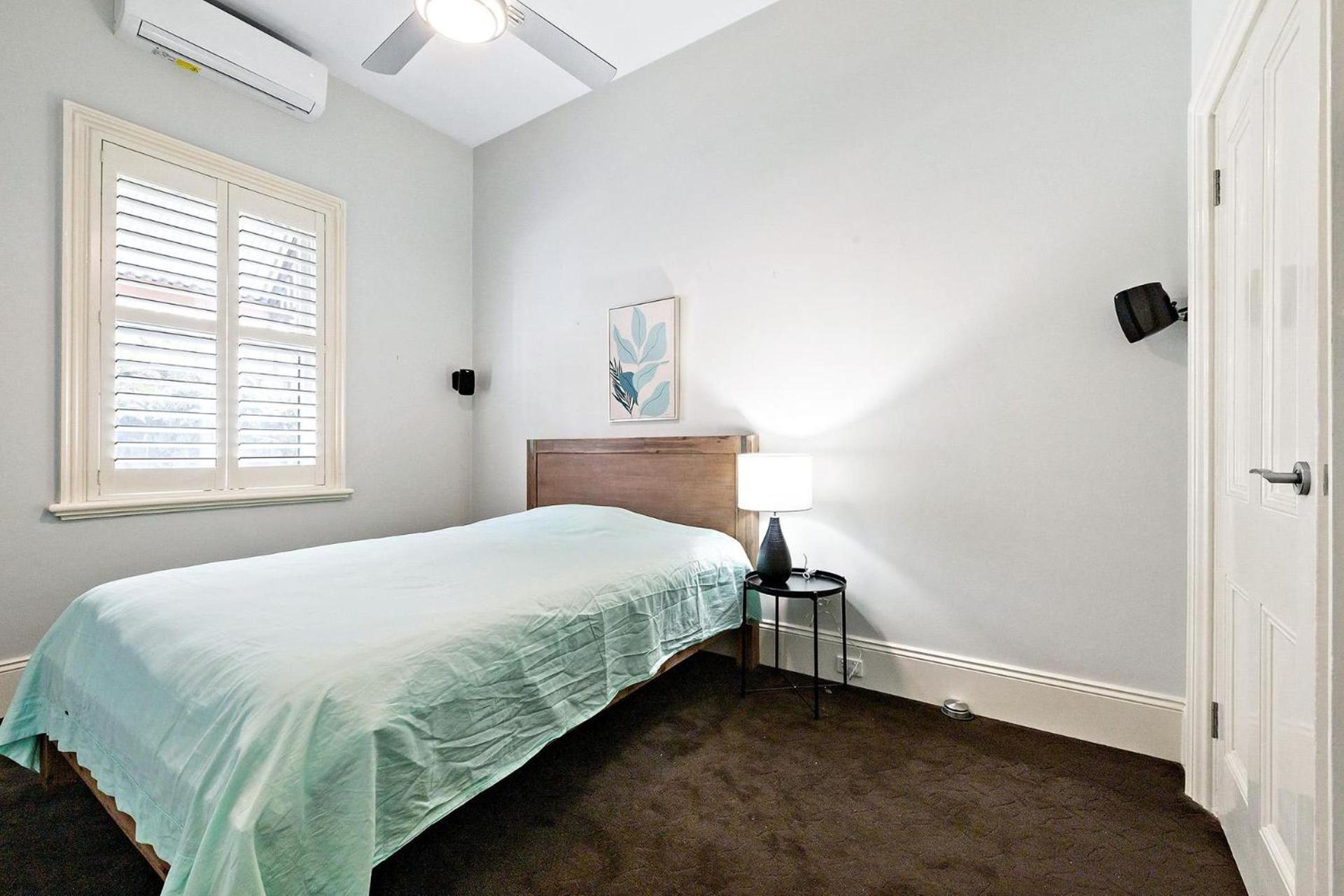 Azami - Charming Gilbert Cottage