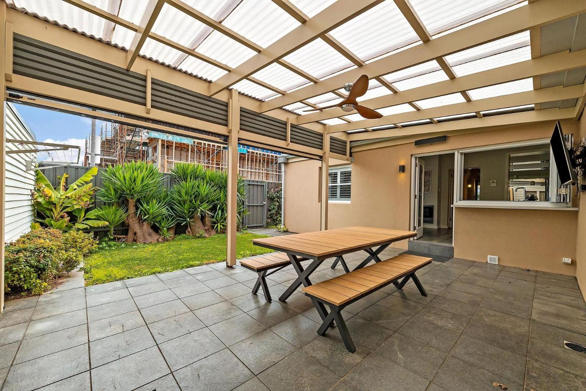 Azami - Charming Gilbert Cottage