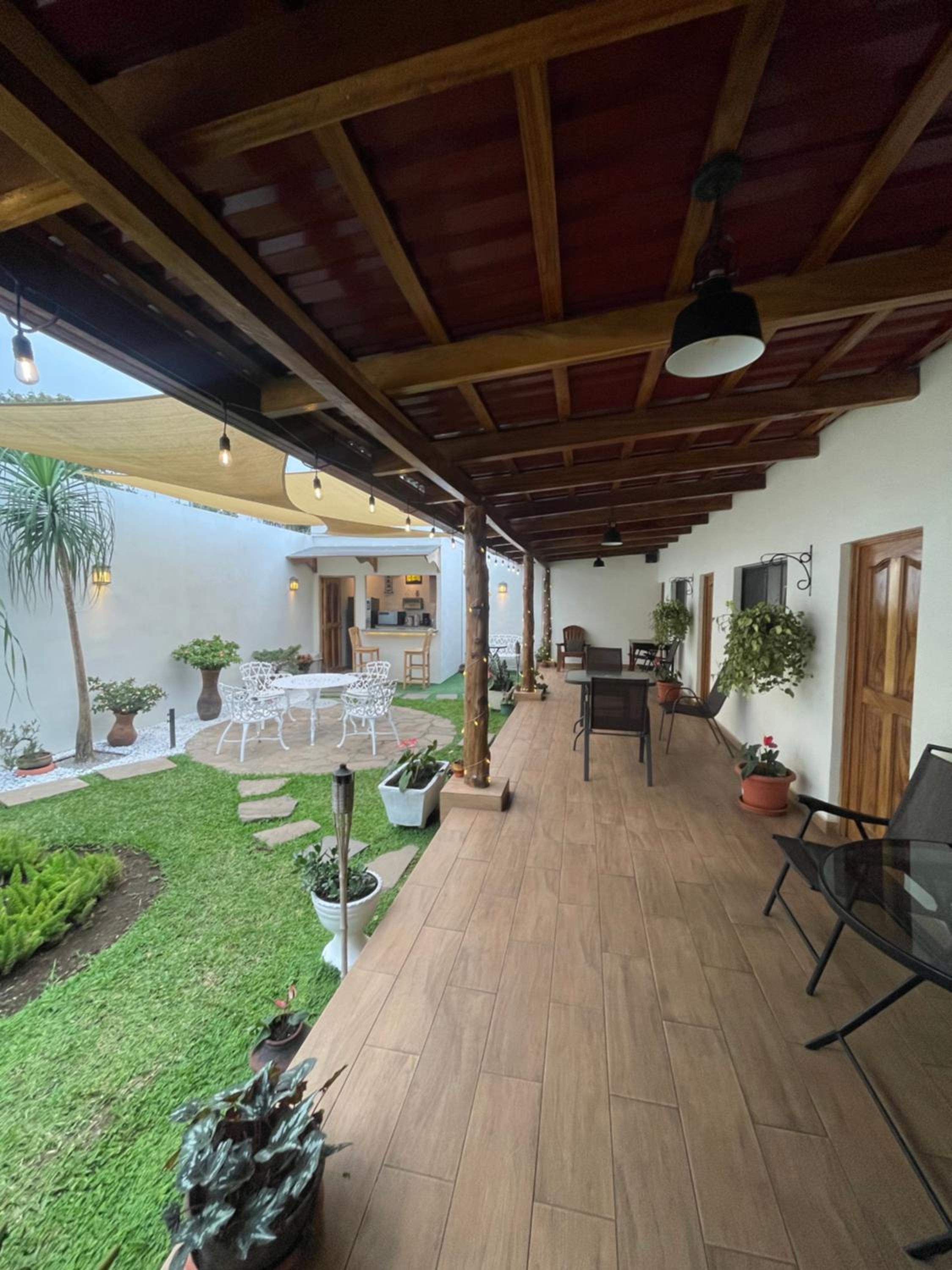 Hostal DEYLUWIN