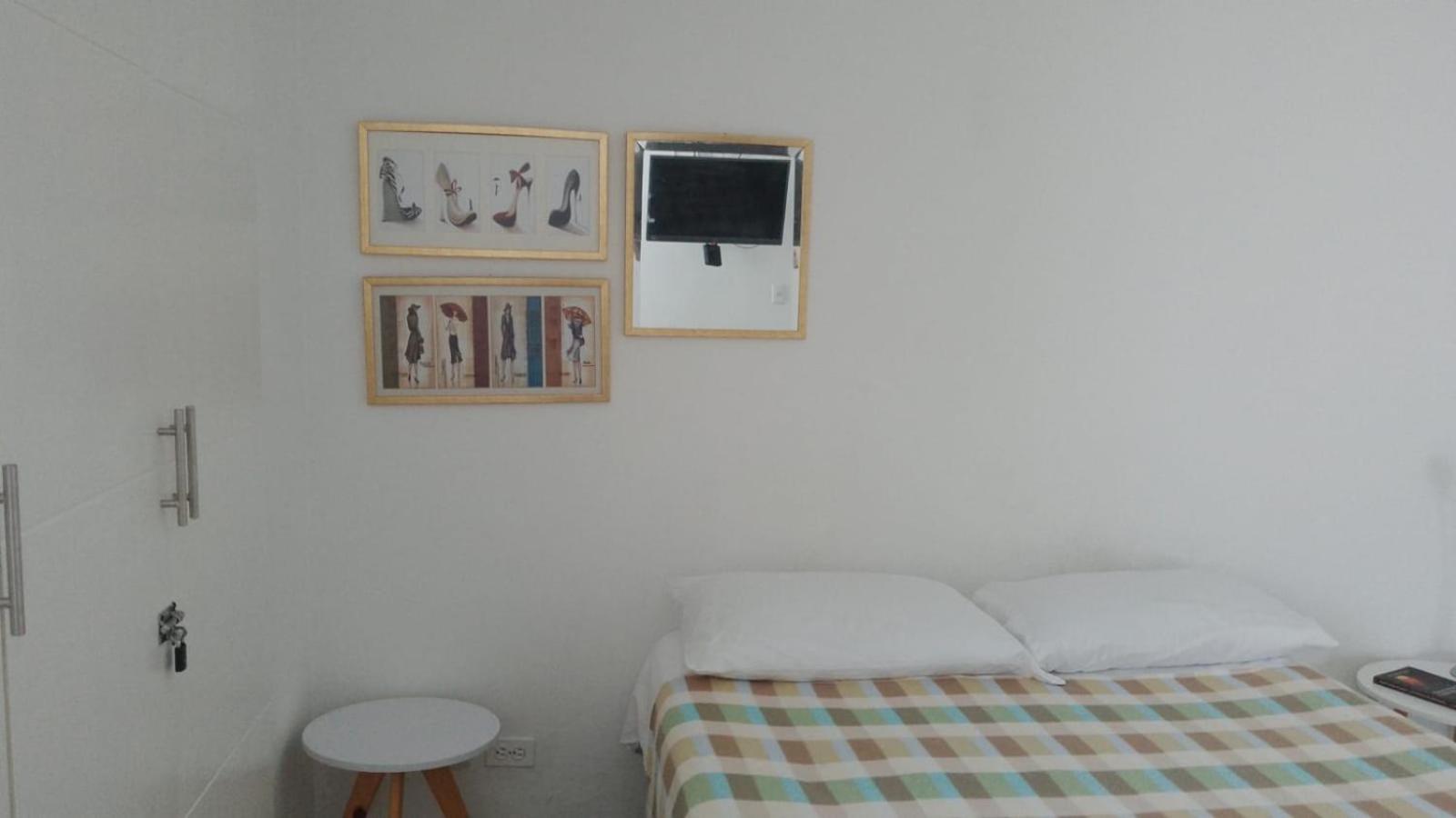 Apartamento , vista a la ciudad antigua y playa