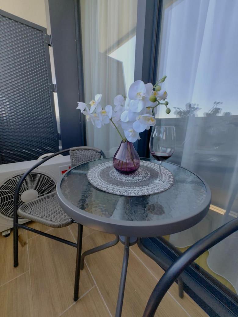 ORBI CITY block D,sea view view 4