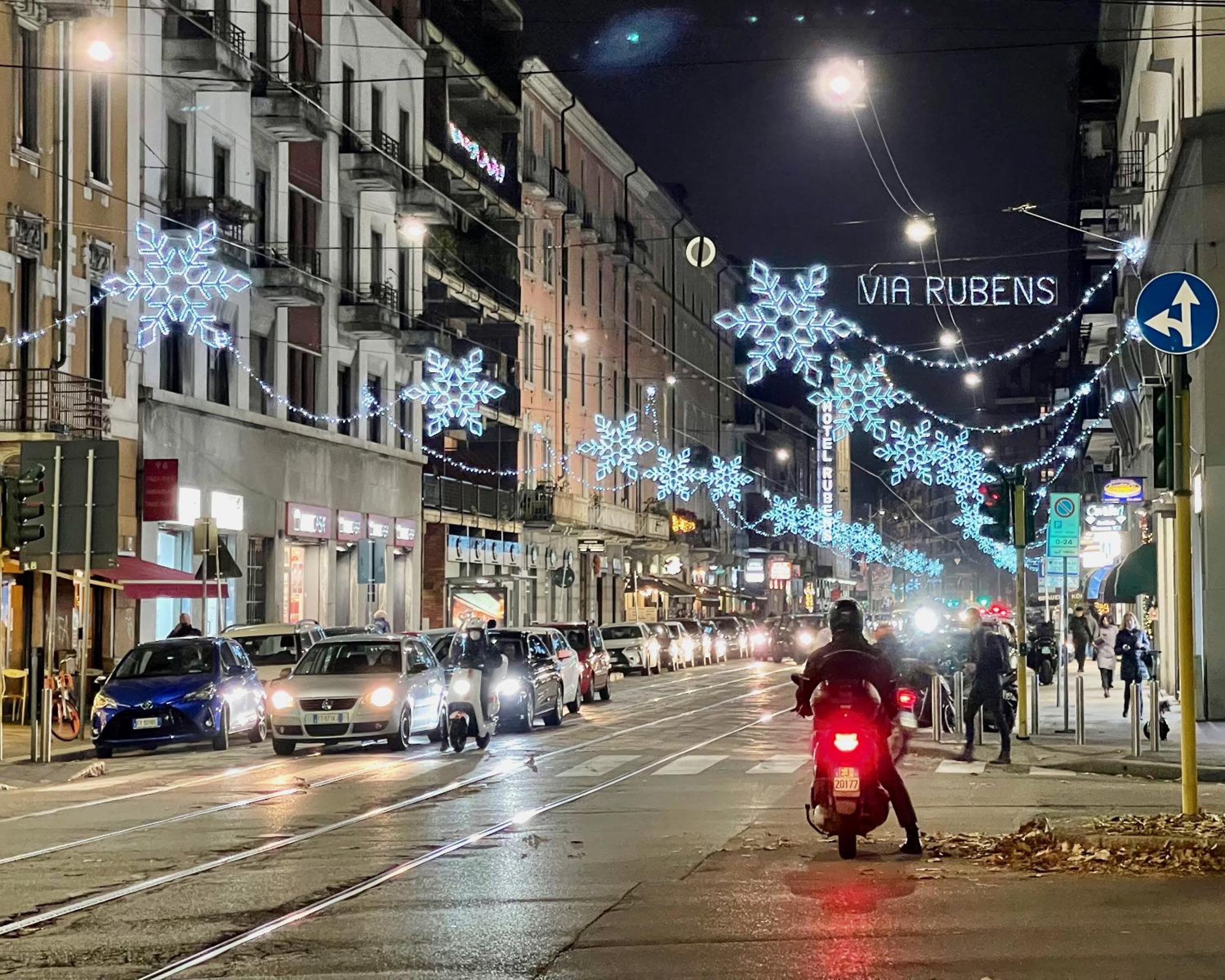 Luxury Downtown - Milan MF Apartments