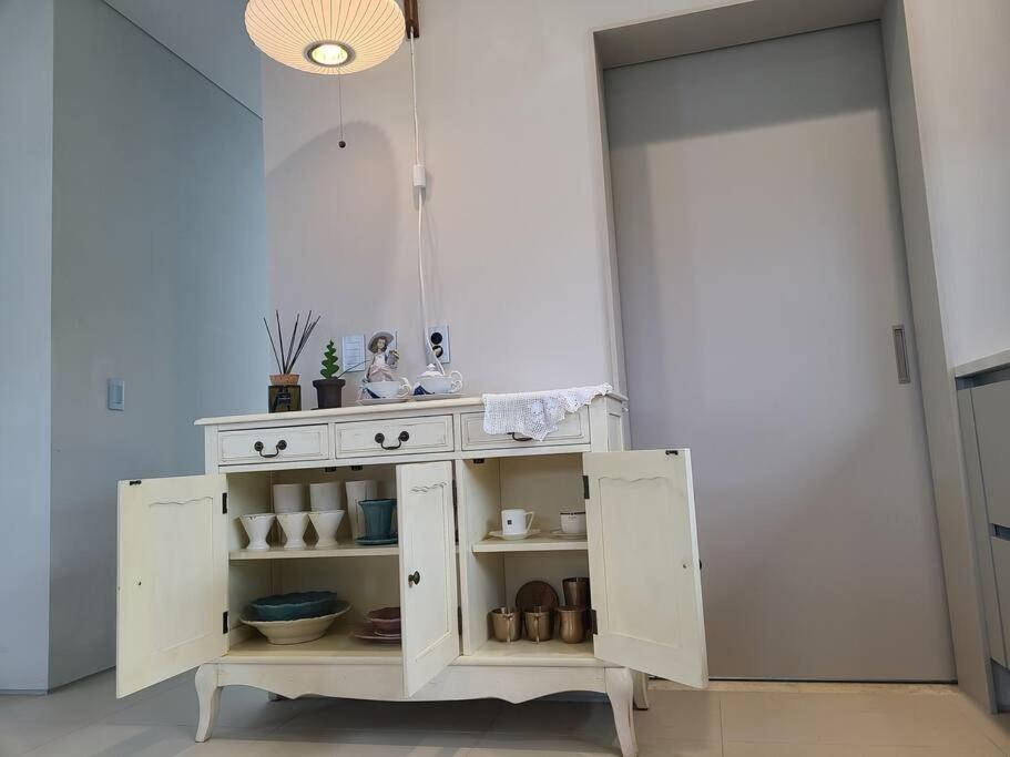 Dabin Monterrey Private Poolvilla Pension