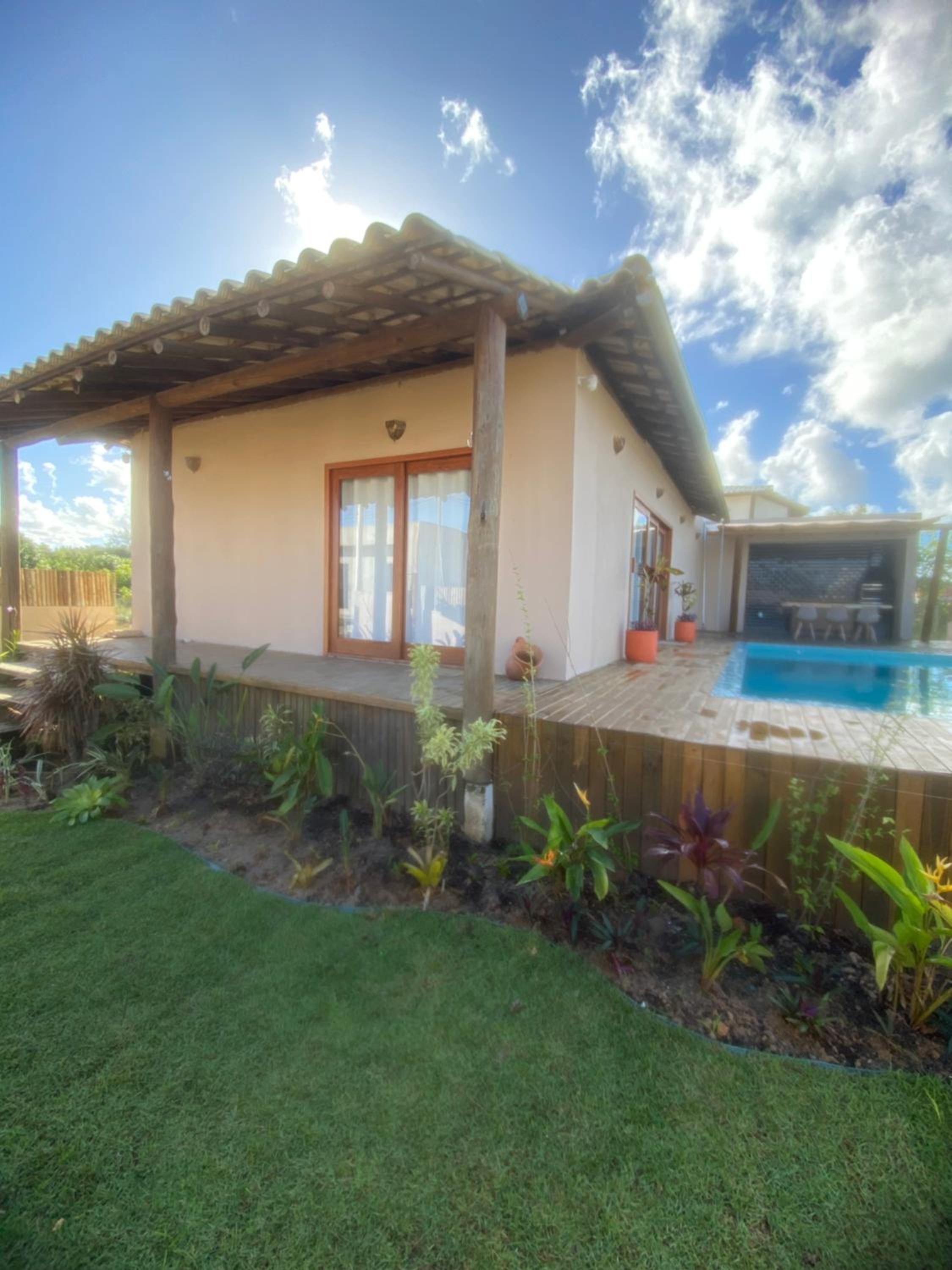 Casa com piscina em Taipu de Fora