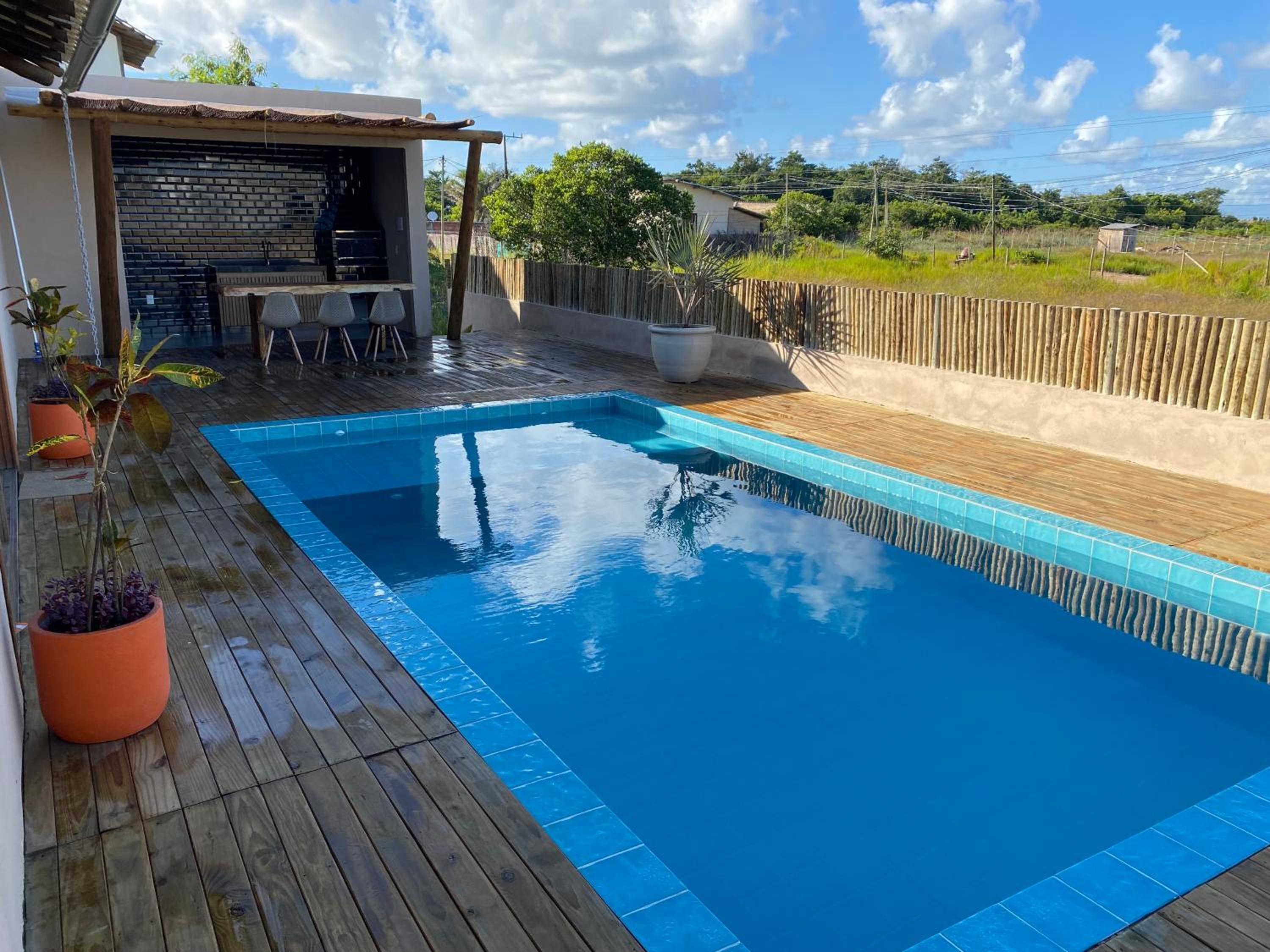 Casa com piscina em Taipu de Fora