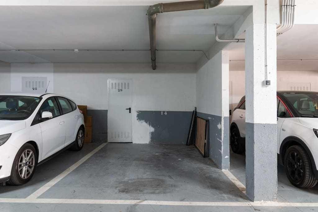 Apartamento Moderno tranquilo con piscina y jardin