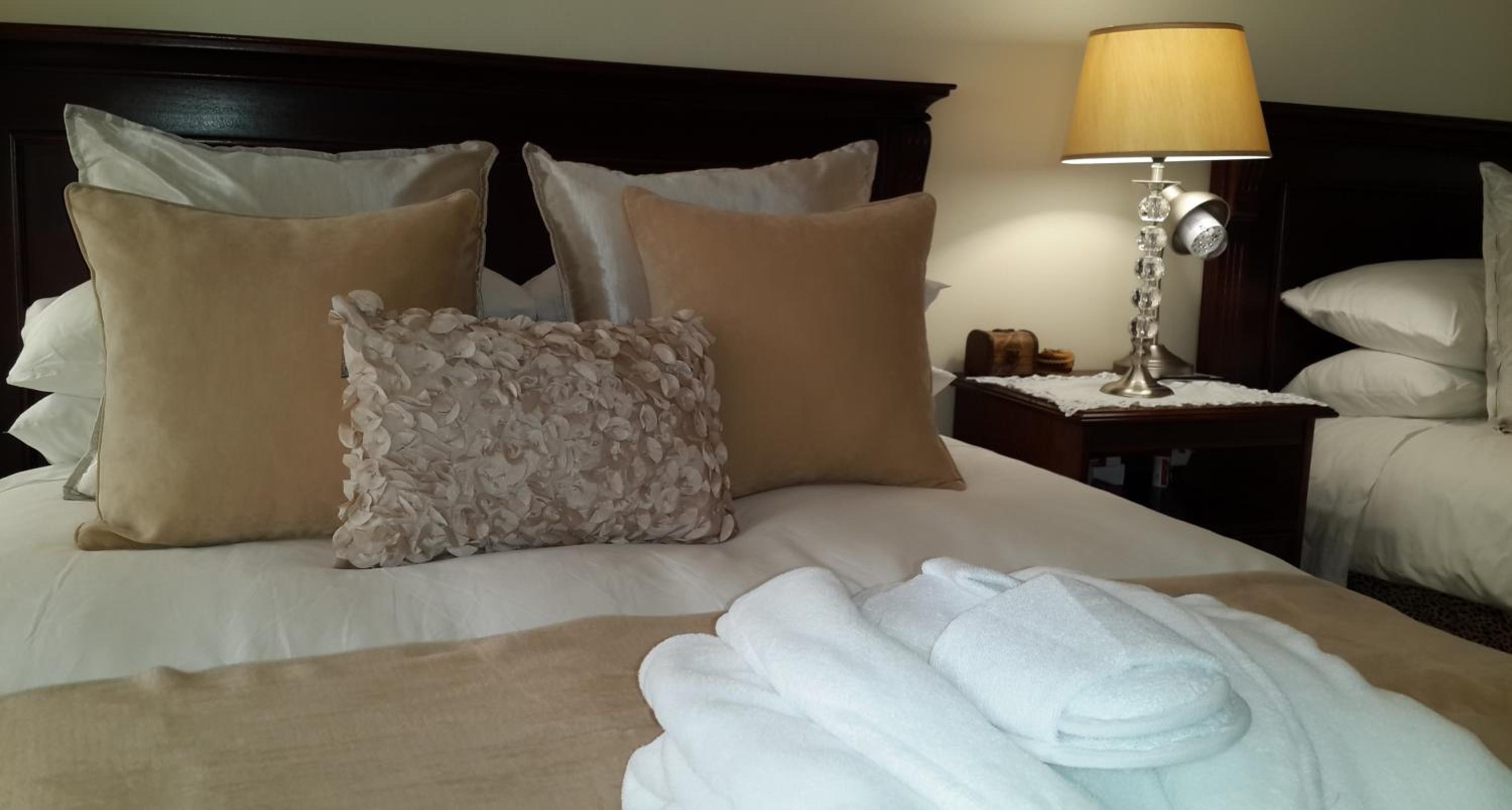 Riversong Guest House