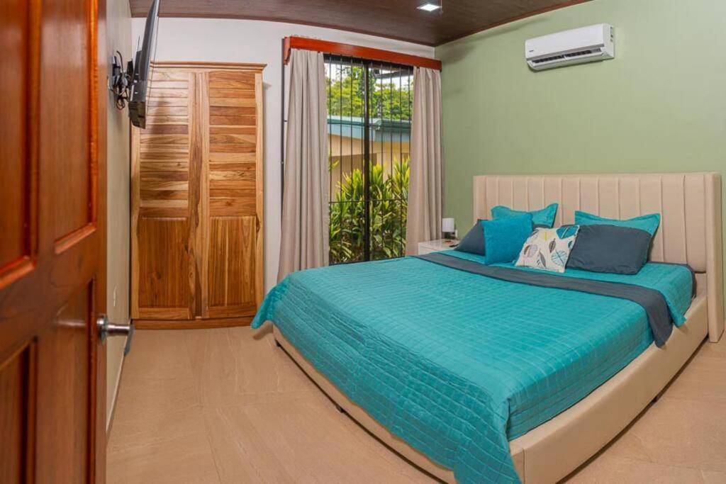 Villa Aurora with Jacuzzi in La Fortuna