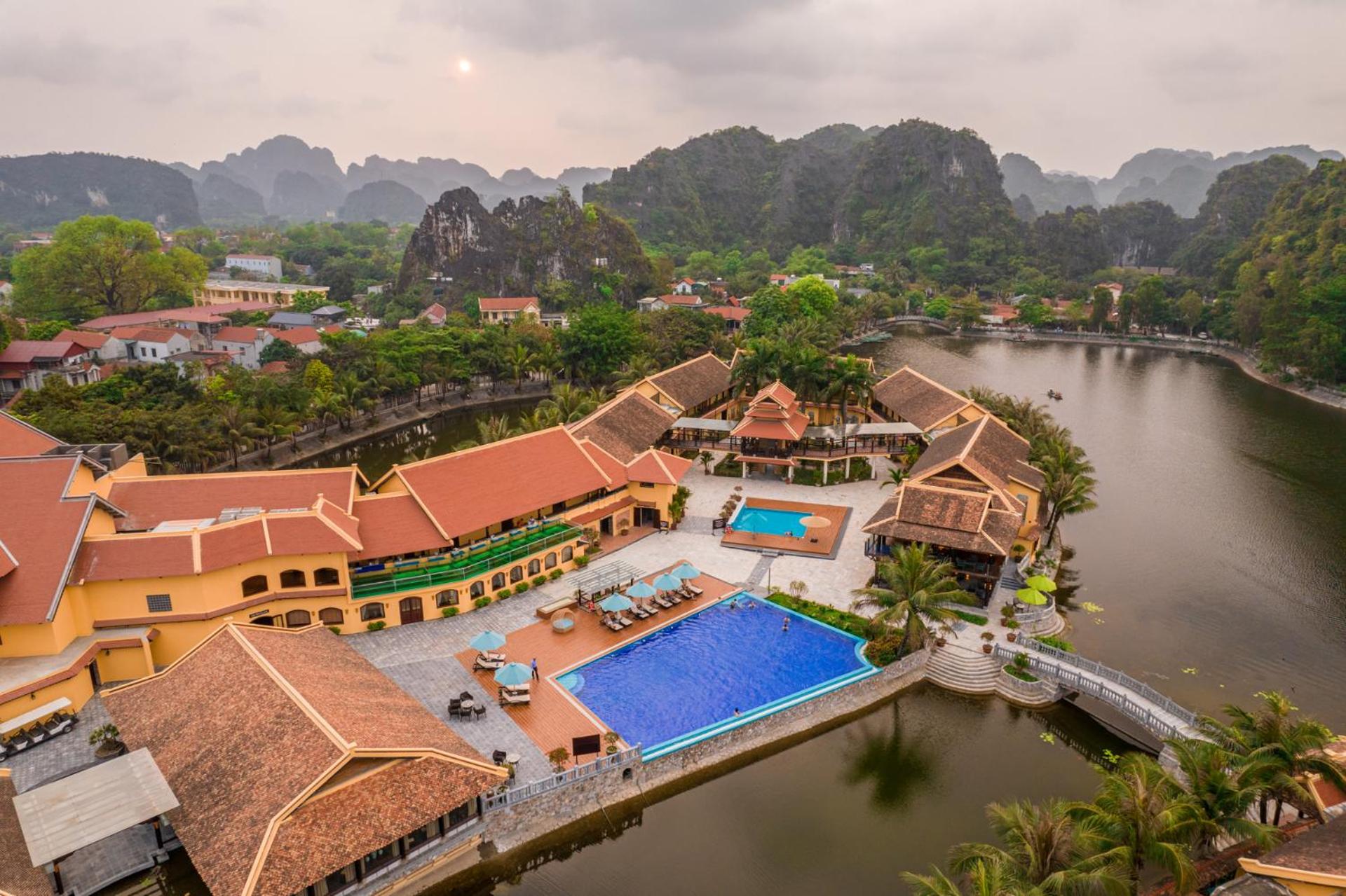 Emeralda Resort Tam Cốc 3
