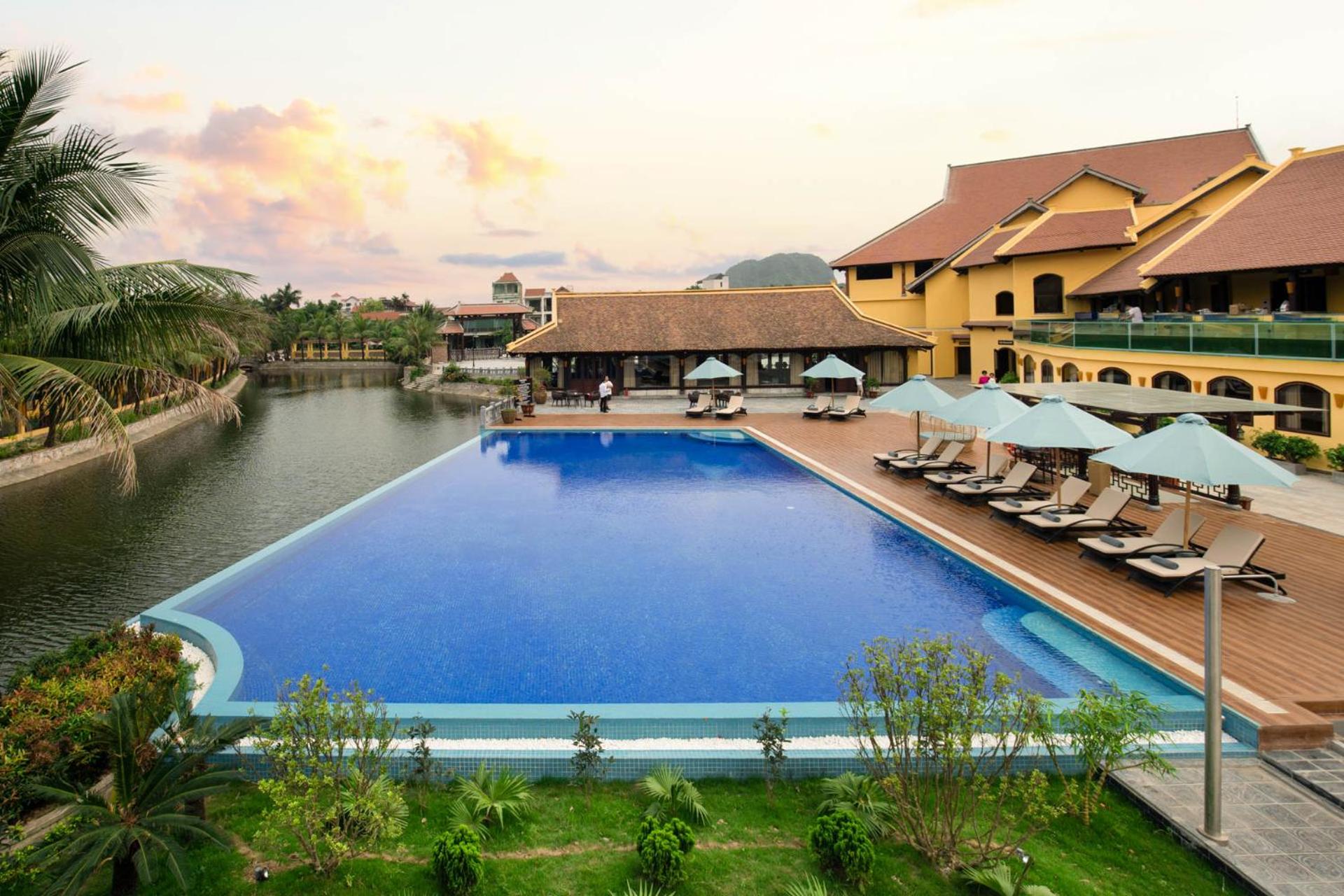 Emeralda Resort Tam Cốc 2