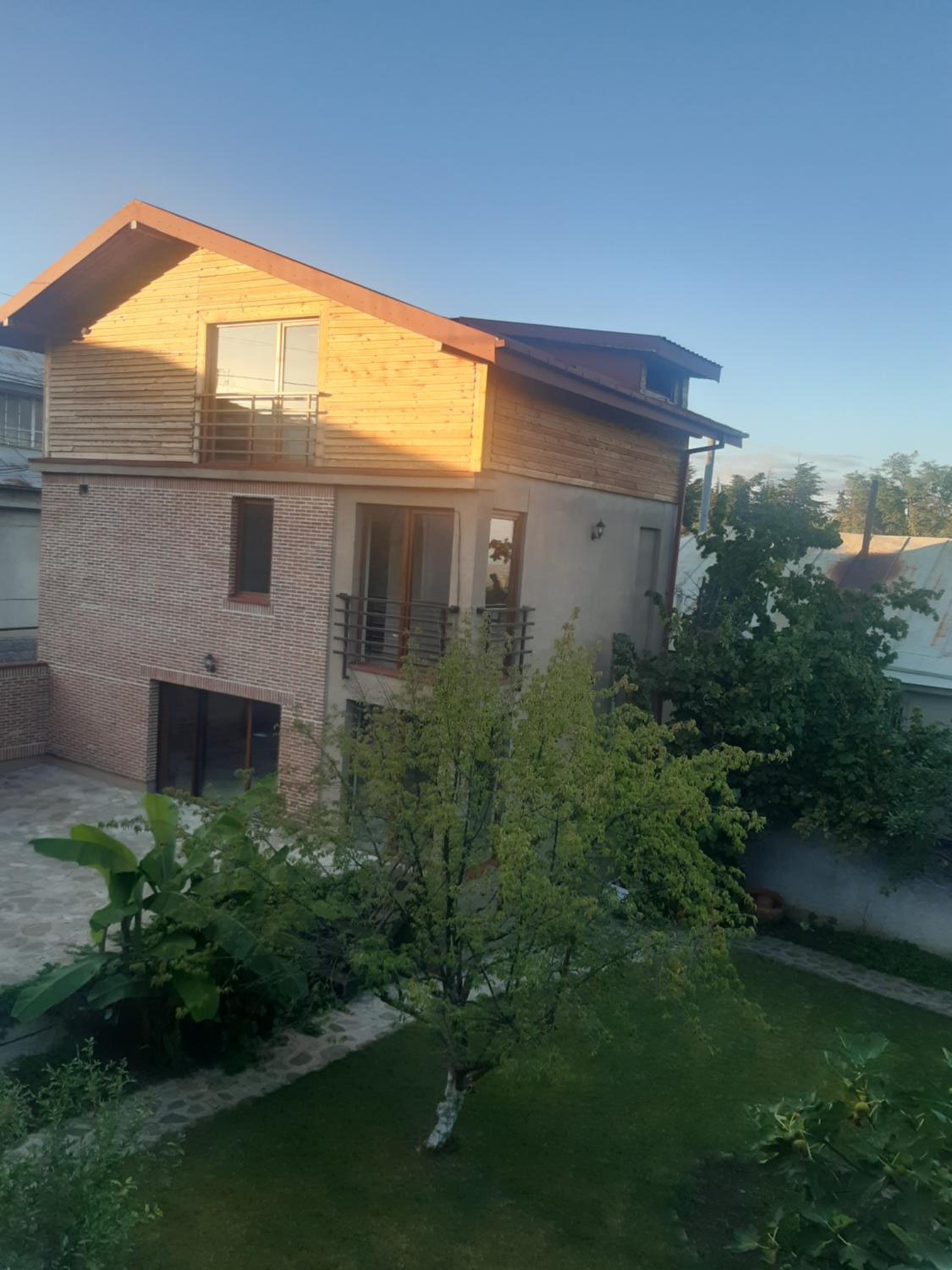 Photo 43