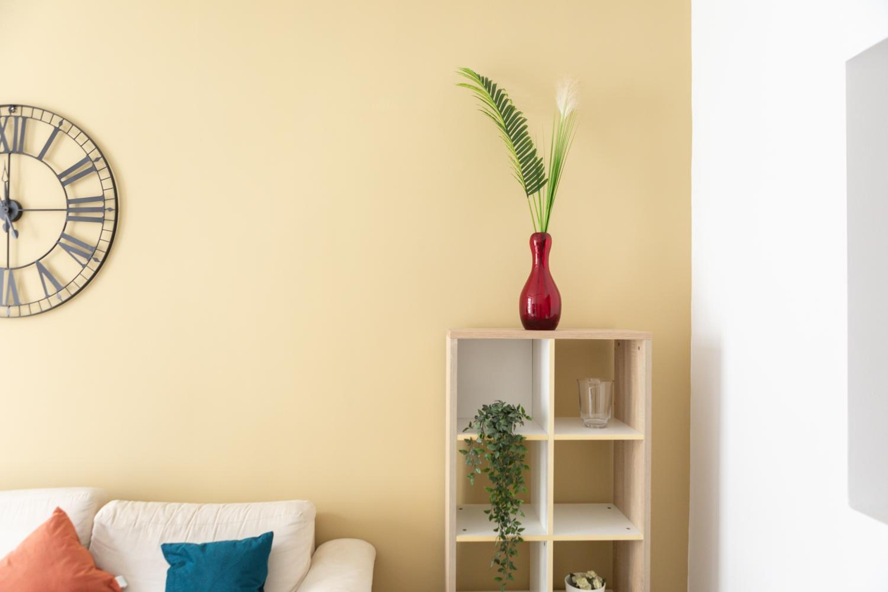 Entire Luxury Sliema Townhouse Steps from Beach view 4