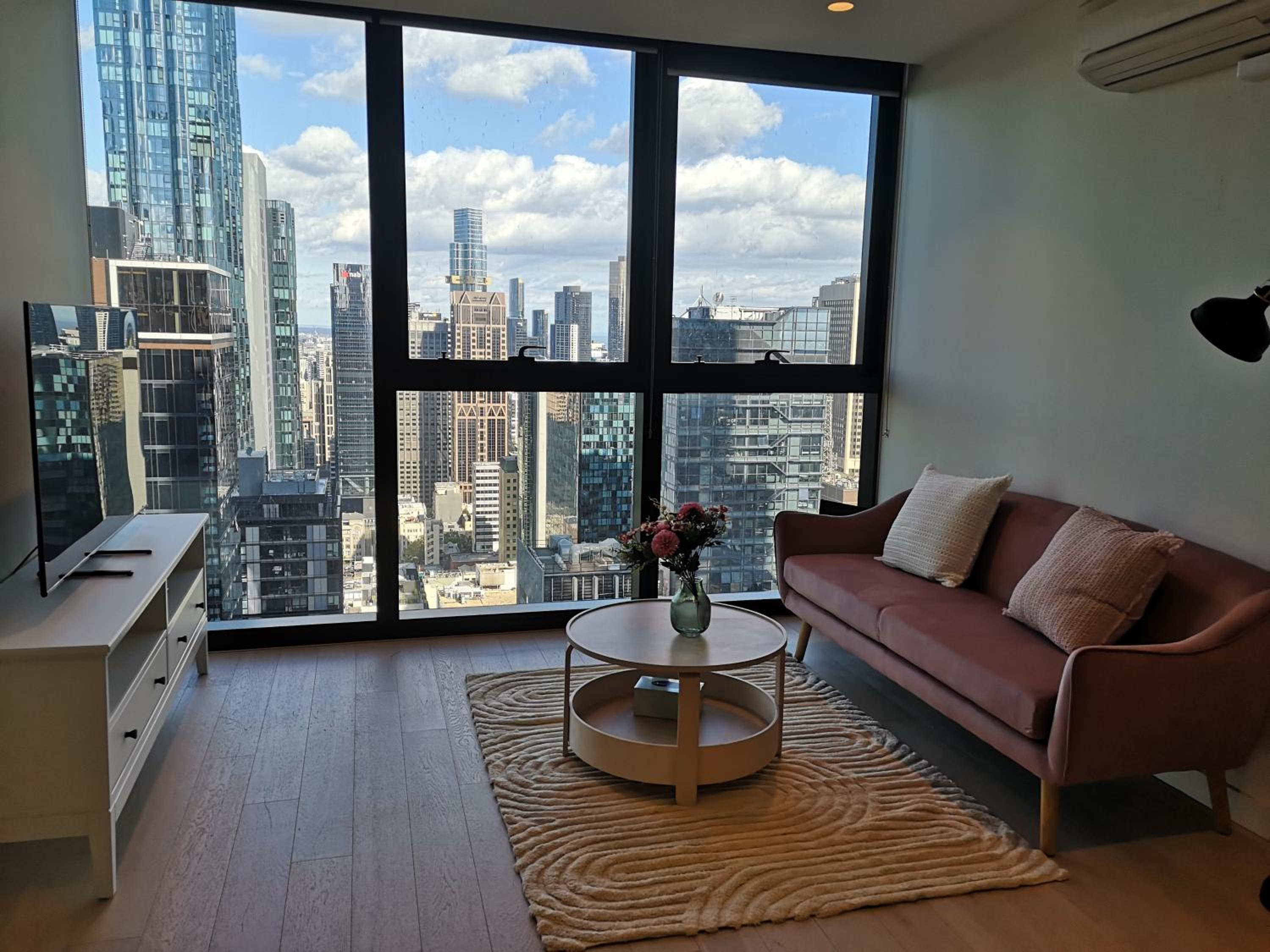 EQ Tower Modern Apartments Melbourne Central CBD