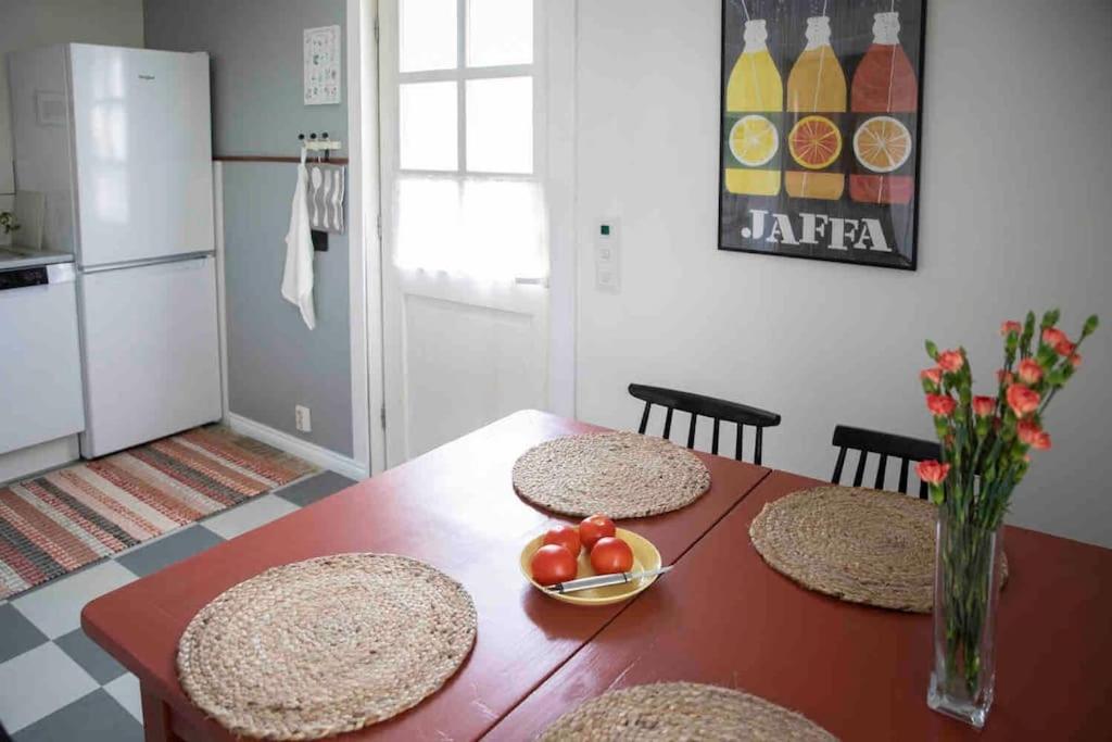 Seaside Cottage in Suomenlinna Island