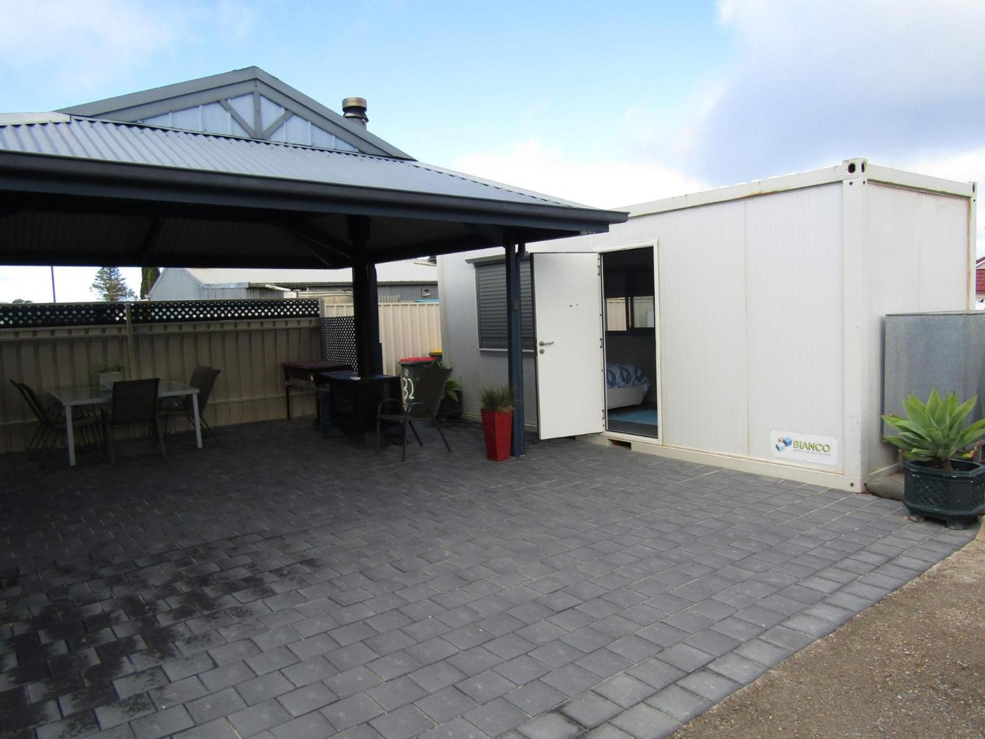 Blue Line Retreat - Unit 5