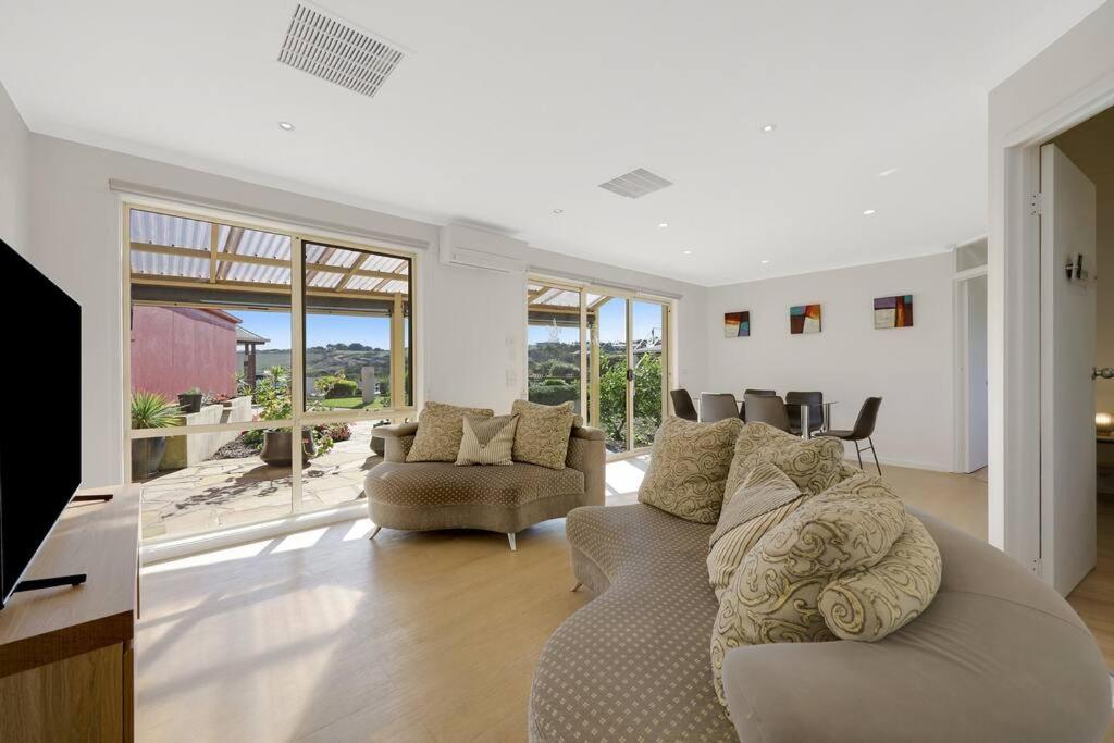 Logans Beach Apartments - Elements, photo 15