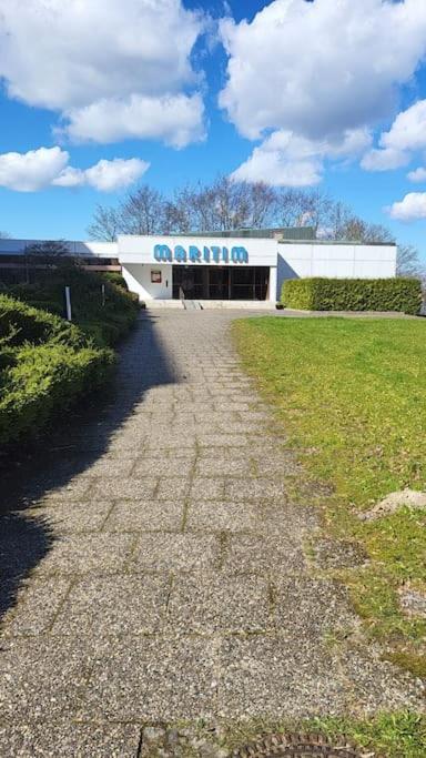 2 Zi Sonnenwohnung mit Luxusküche in der Maritim Residenz Bellevue an der Ostsee in Kiel City