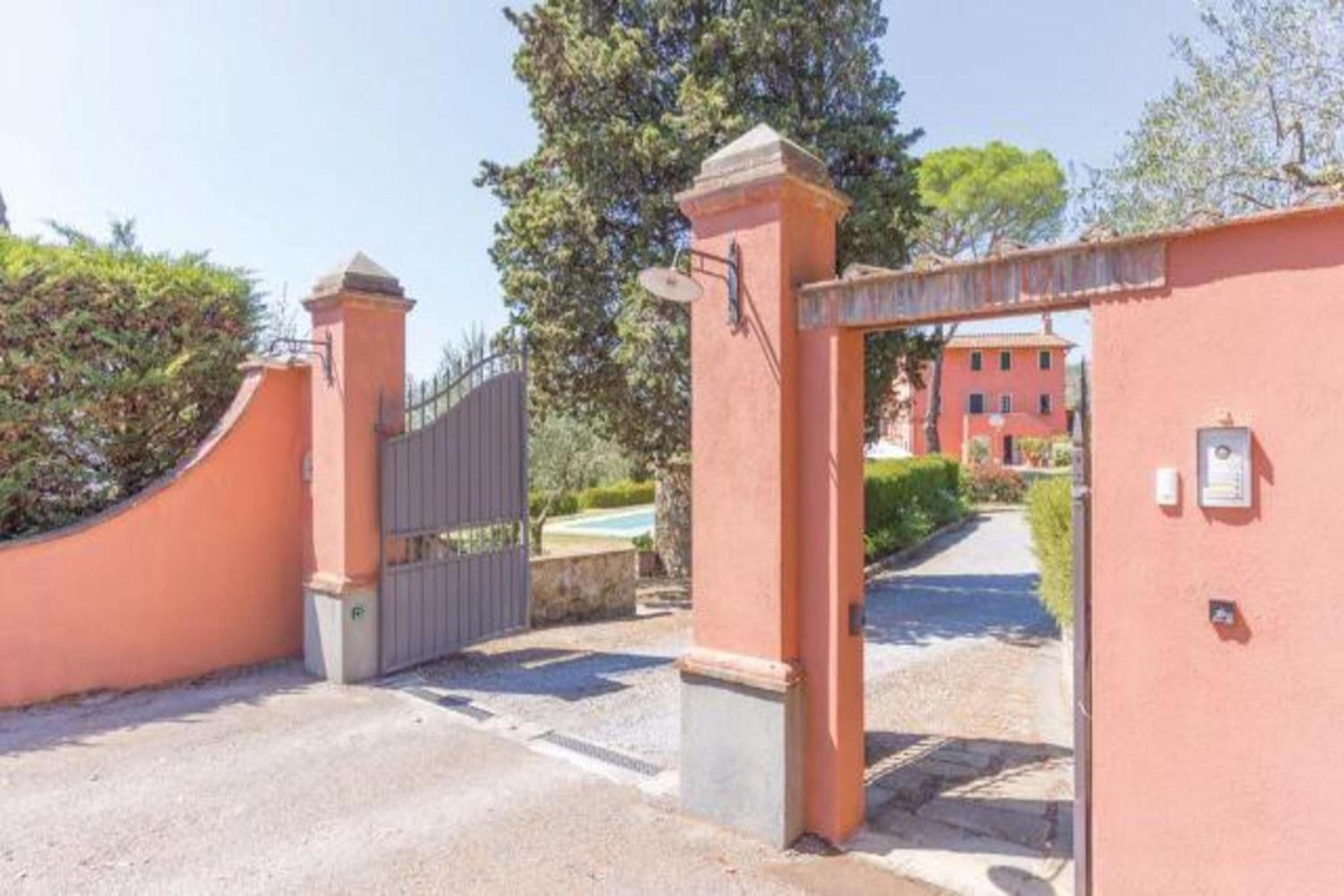 Casa Paradiso with Panorama and Private Pool - Happy Rentals