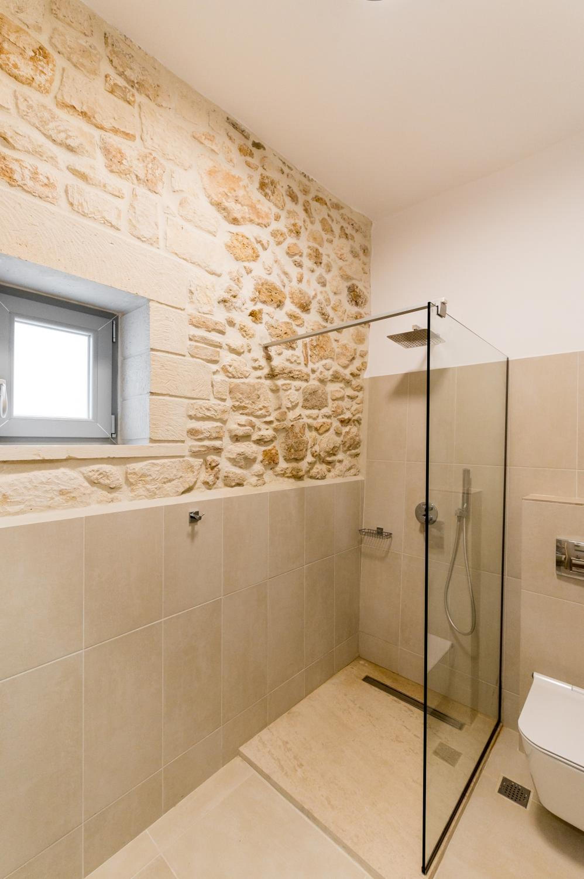 Amvikas suites-Sitia, by Comfortbnb