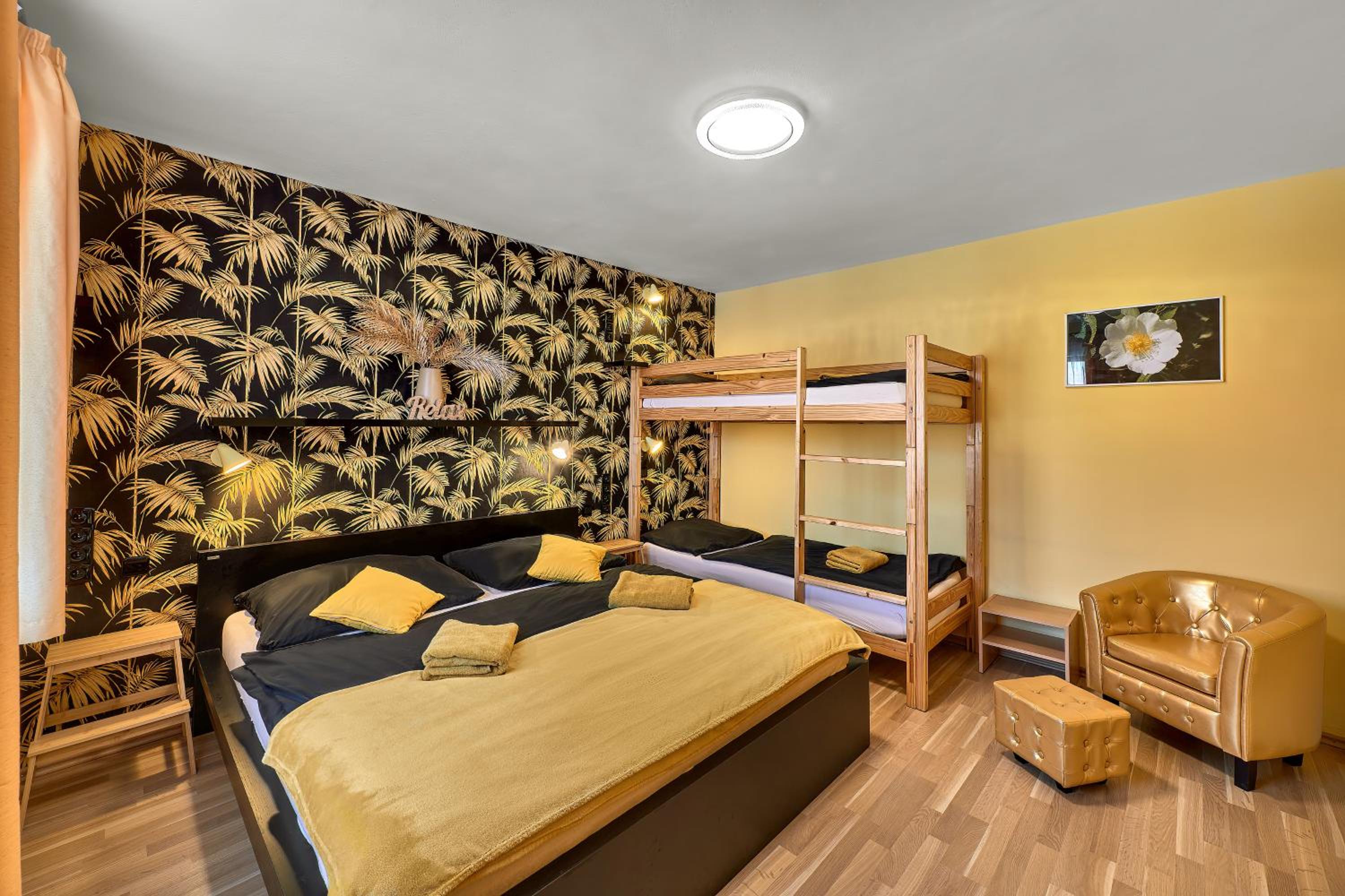 Penzion V Roklich & Apartments V Roklich